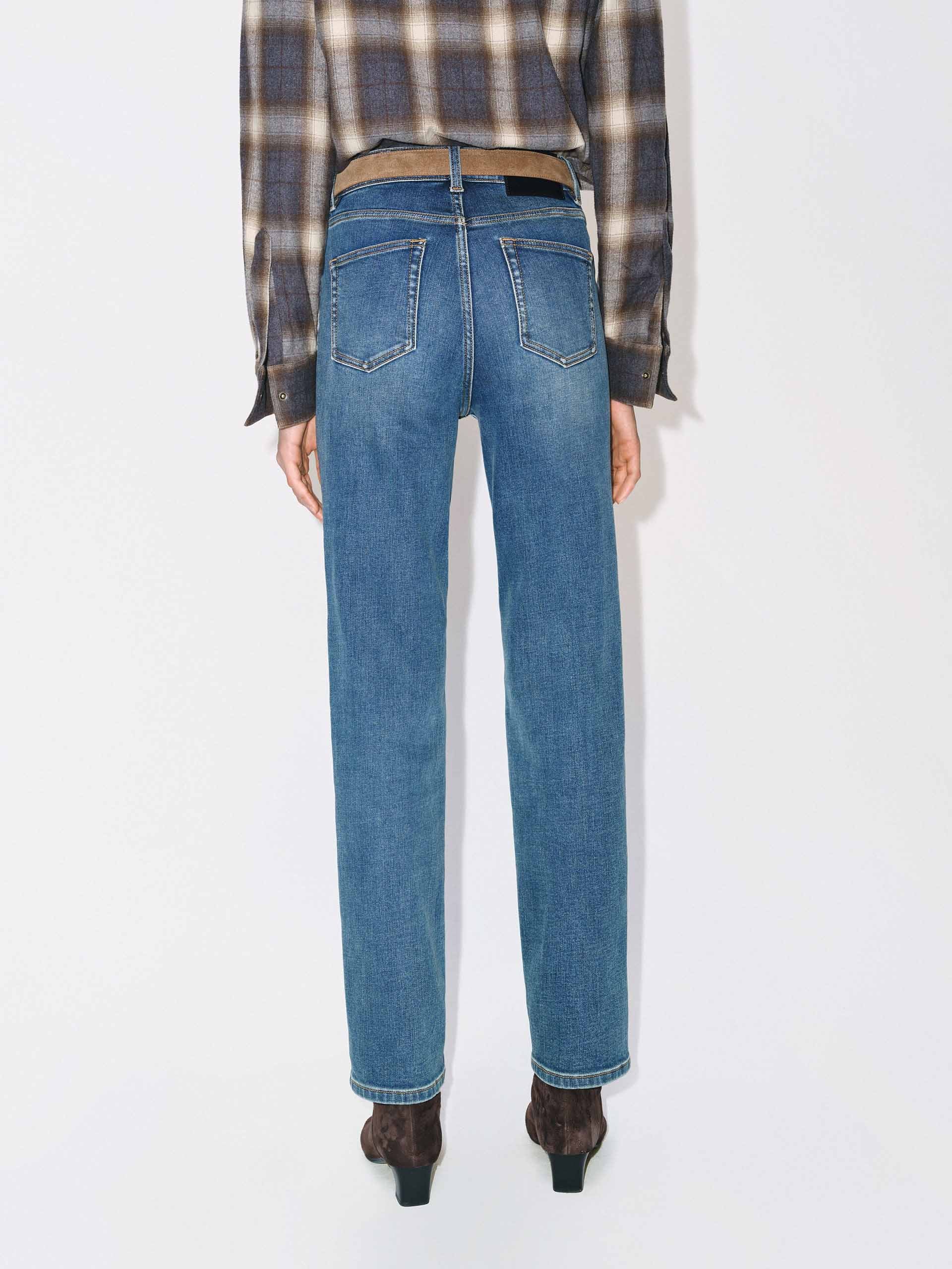 Ankle Length Tapered Jeans - Image 6