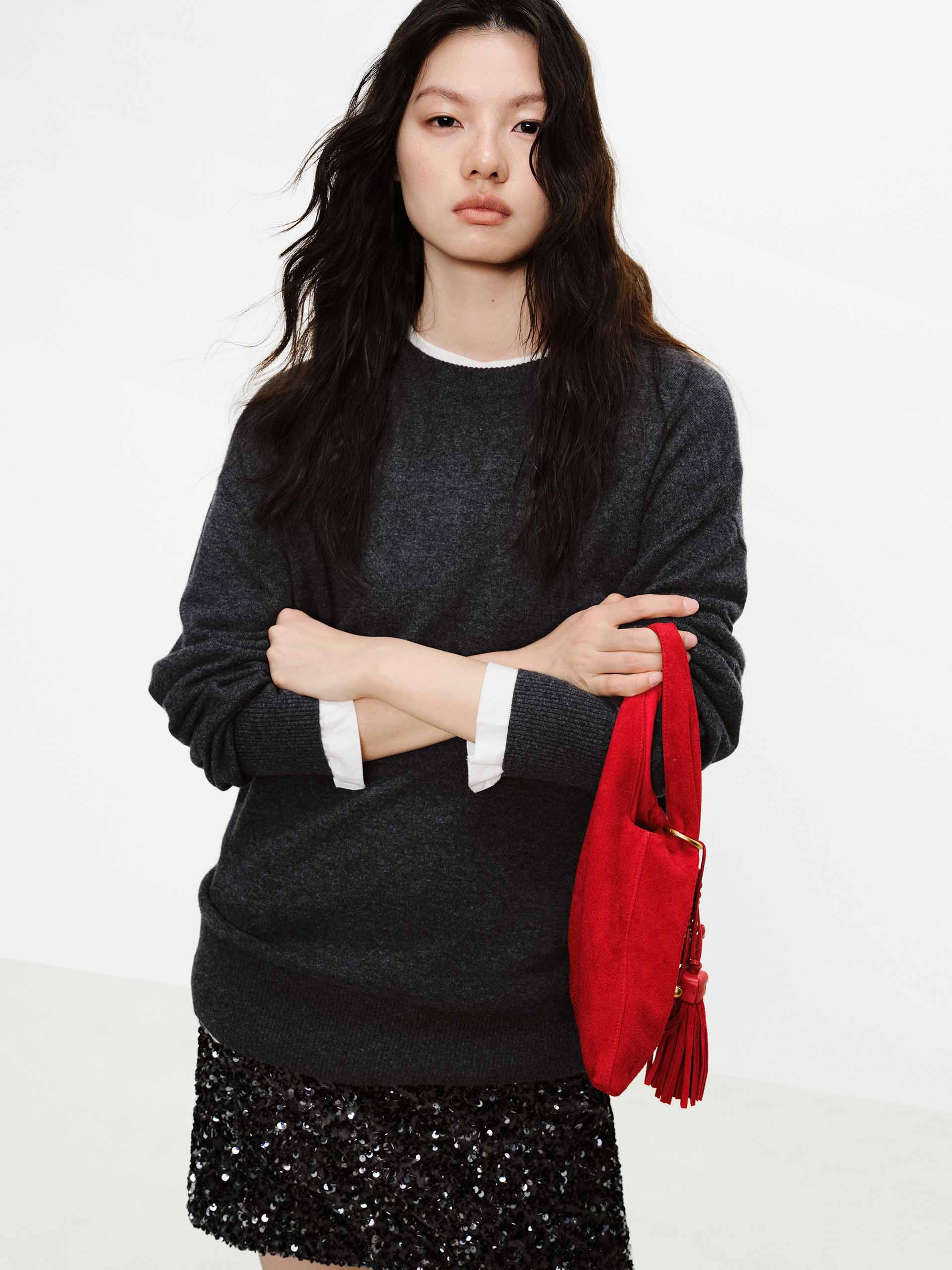 Back Silk Tie Knit Sweater - Image 8
