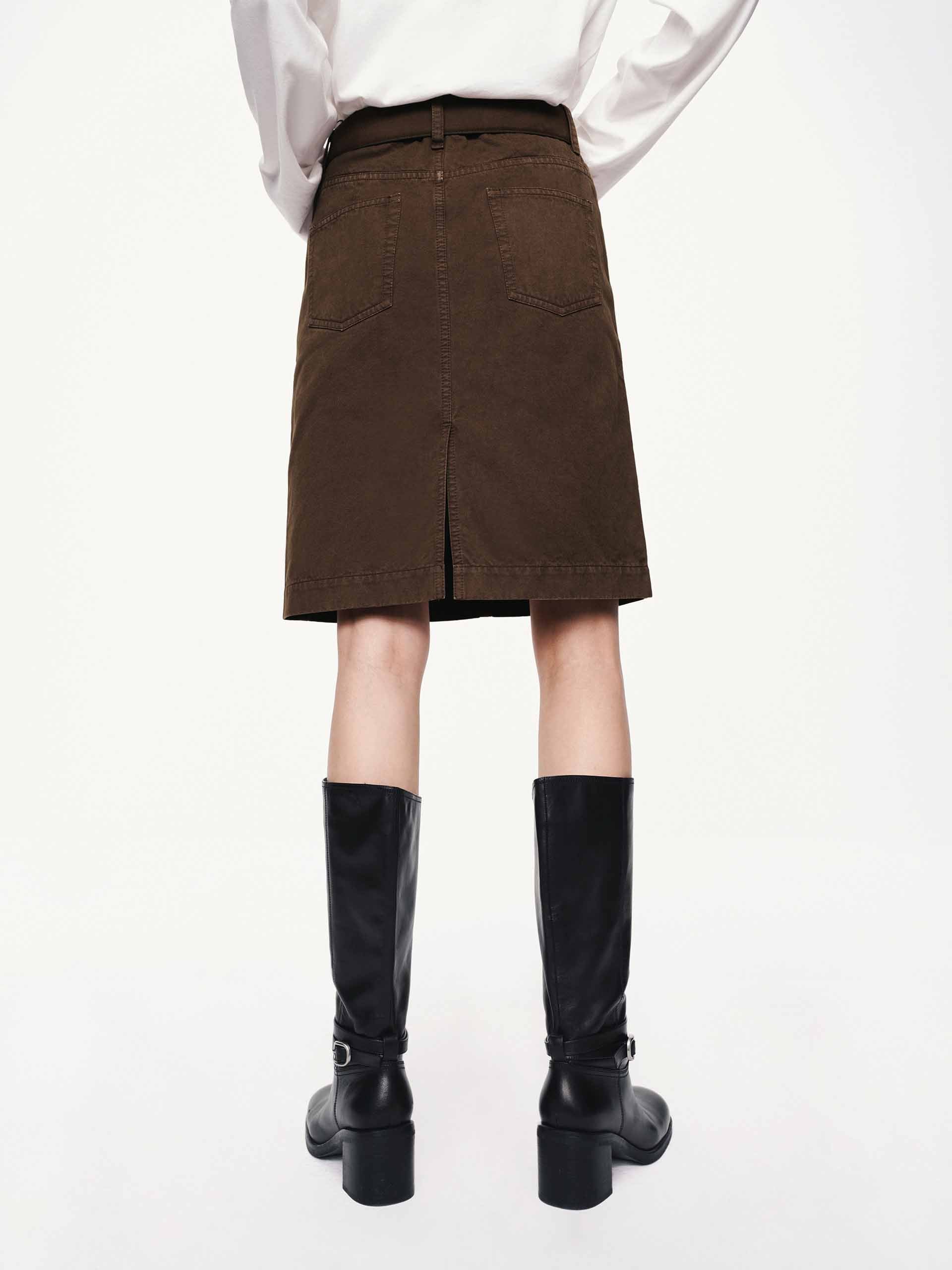 Back Slit Cotton Mini Skirt - Image 6