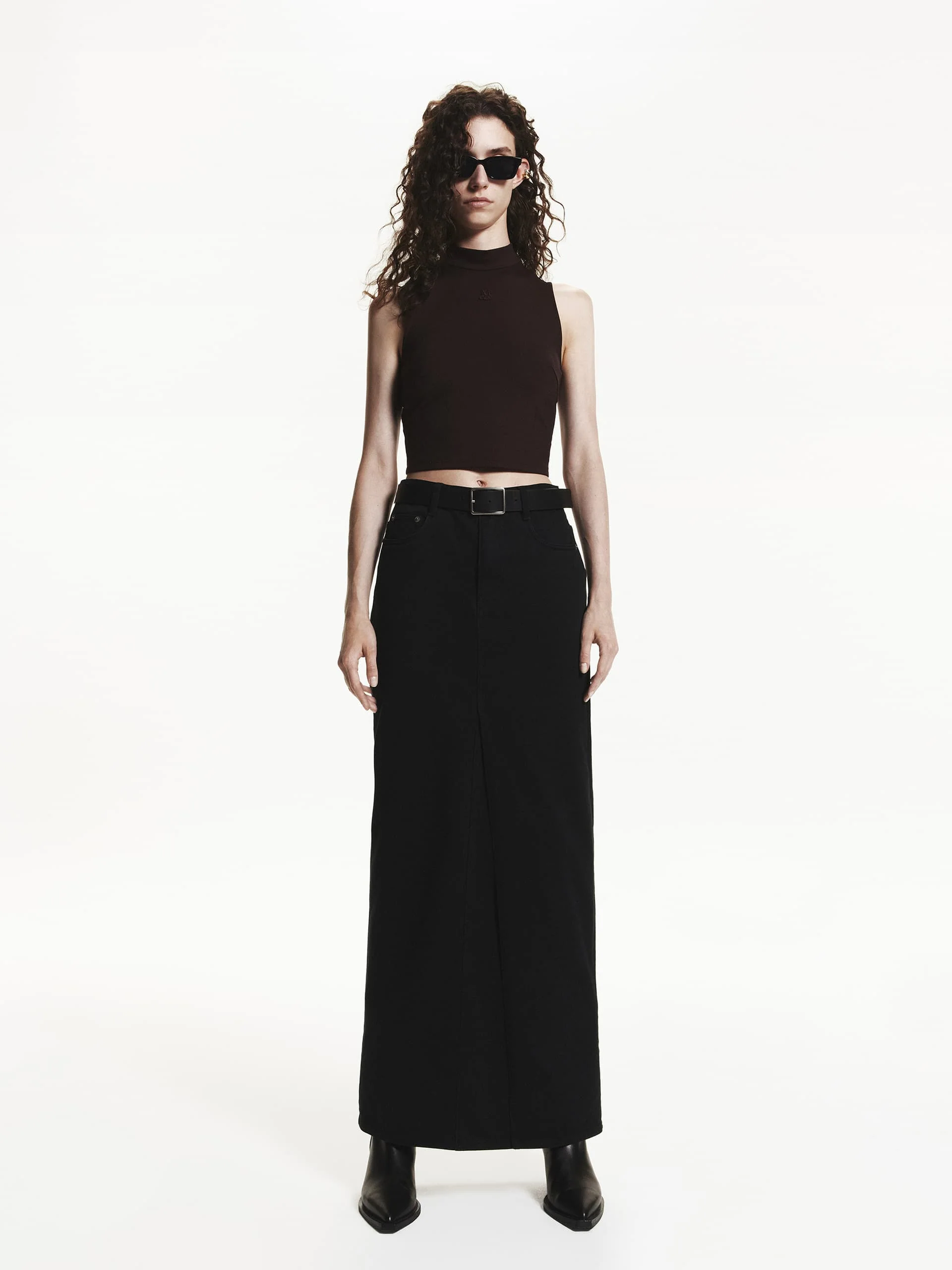 Back Zip Sleeveless Tank - Image 14