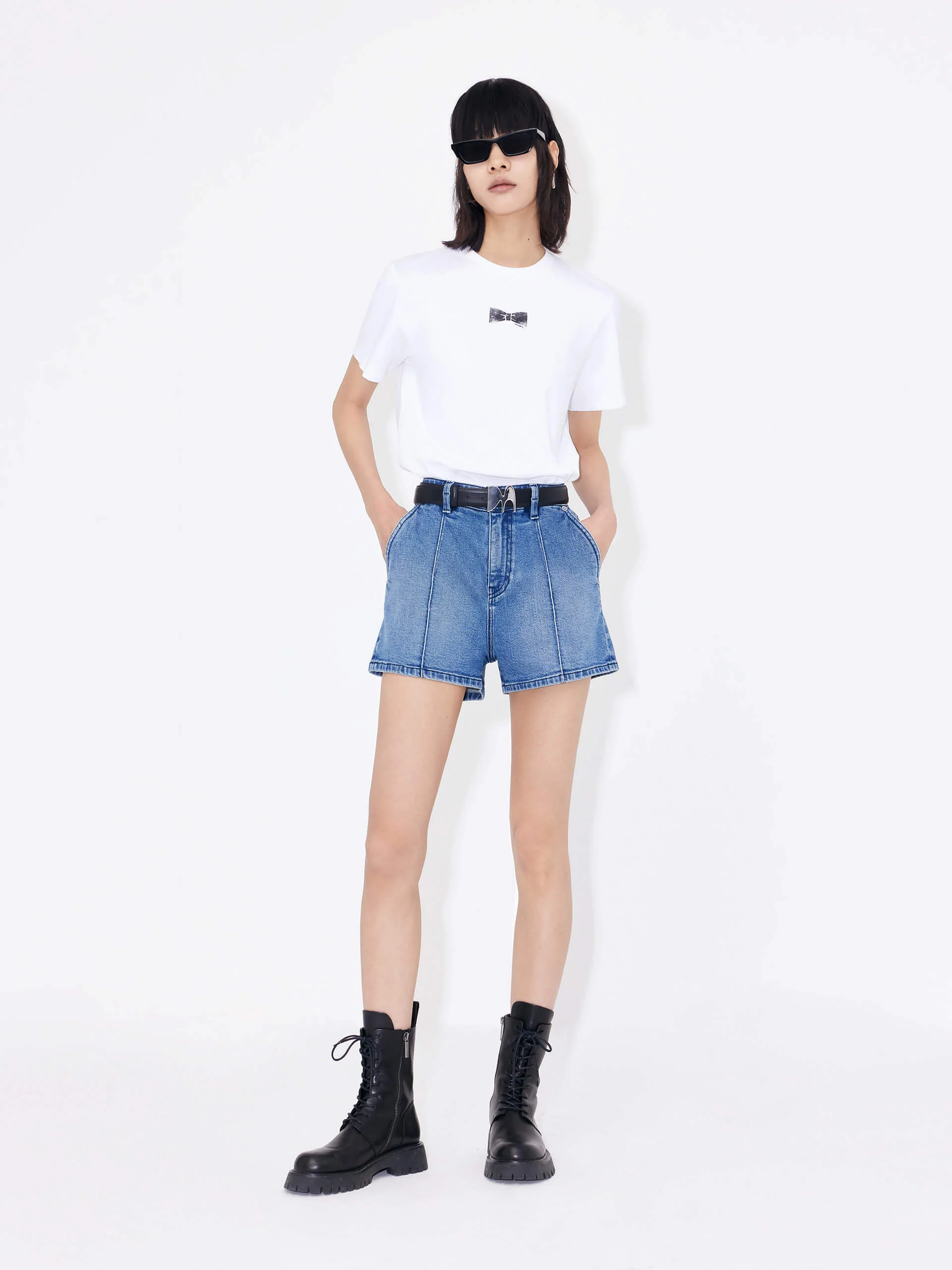 Bowknot Pattern Cotton Blend T-Shirt - Image 6