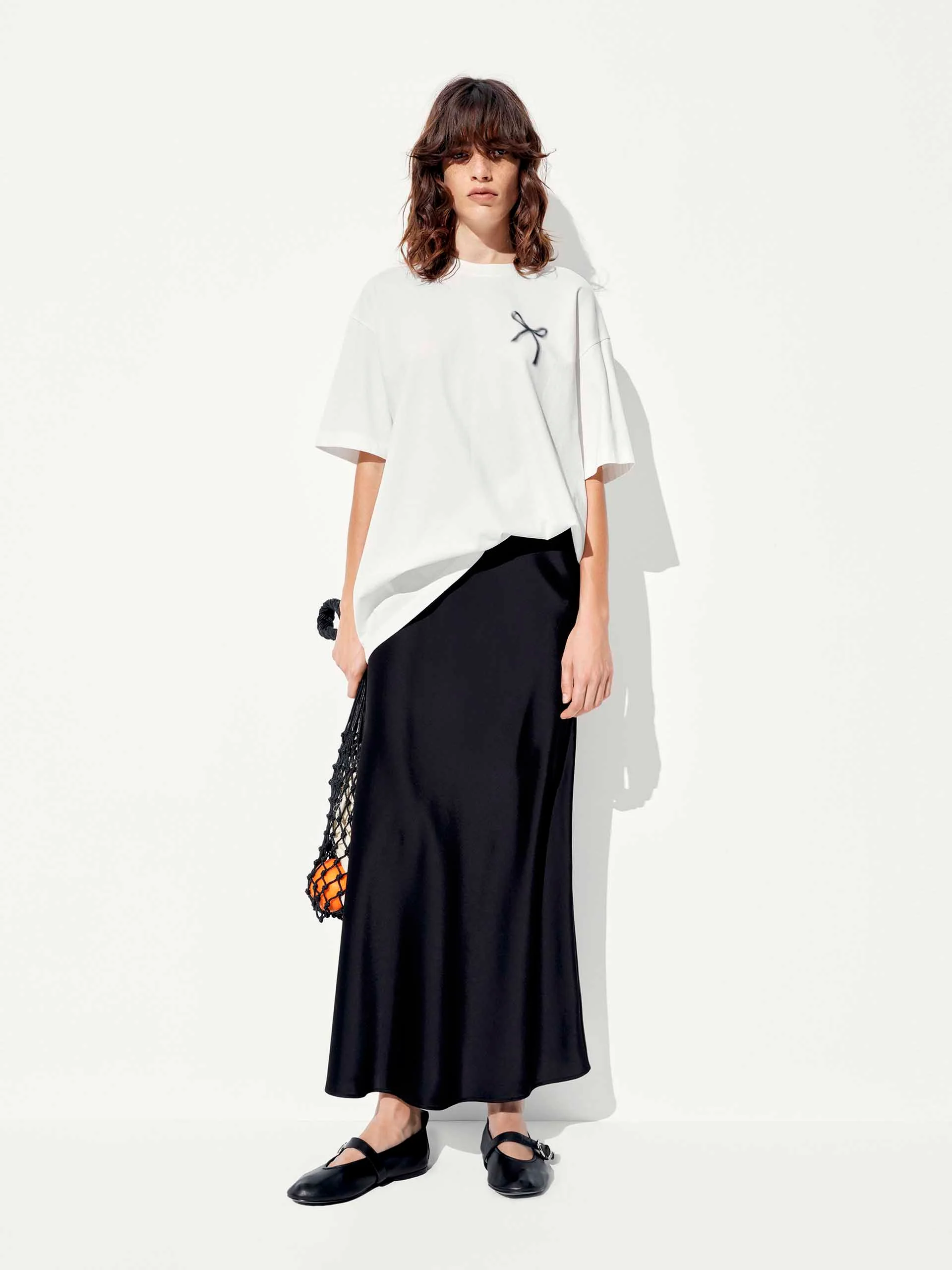 Bow Print Short Sleeves T-shirt - Image 2