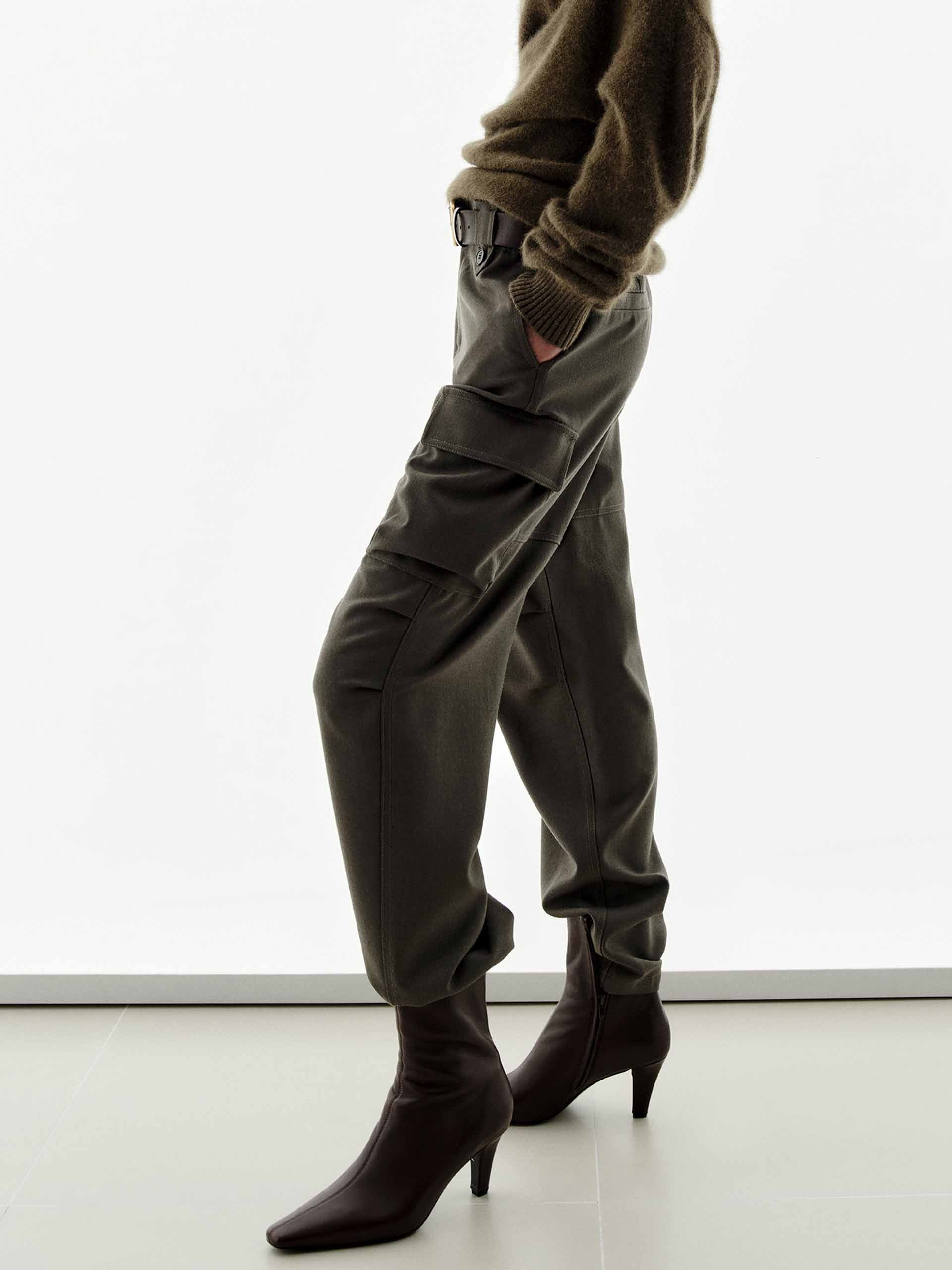 Cargo Style Pleated Trousers - Image 7