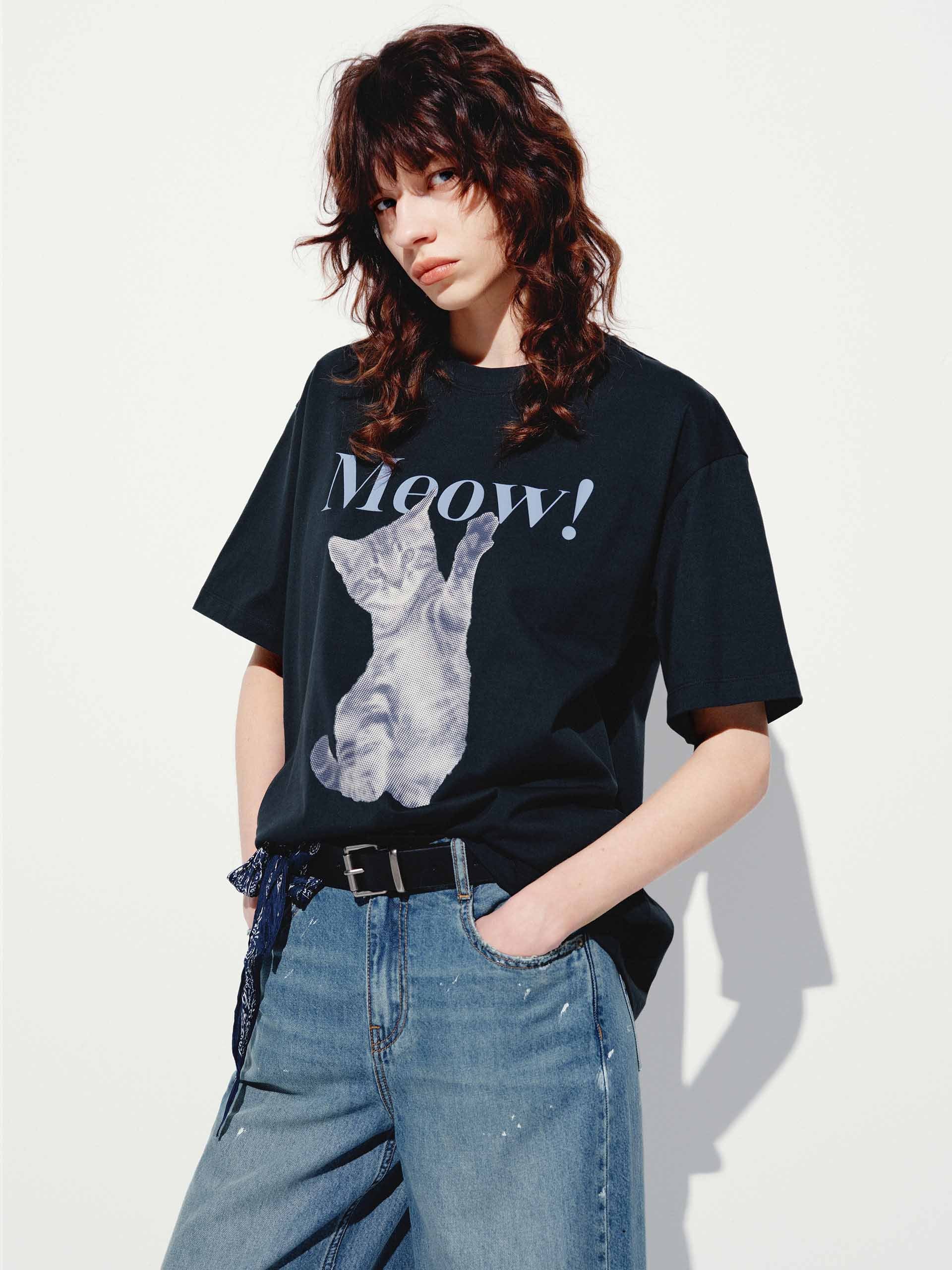Cat Printed Cotton T-shirt - Image 15