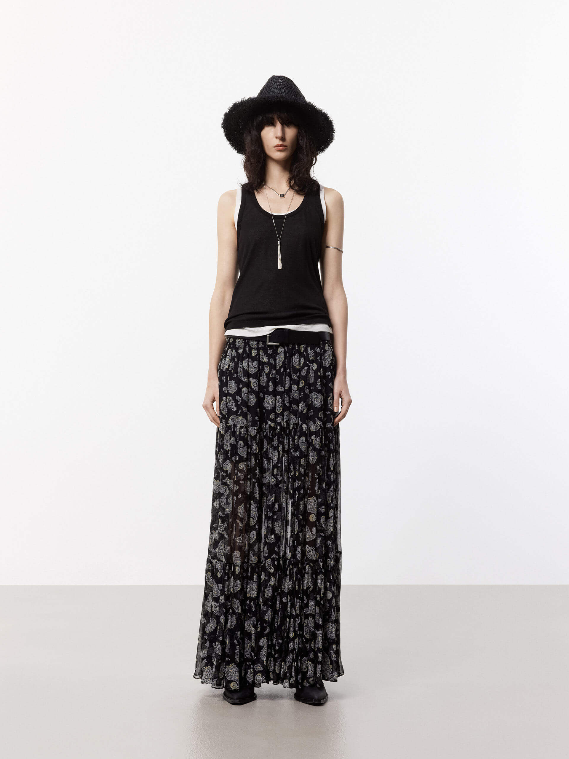 Contrast Detail Tank Top - Image 6