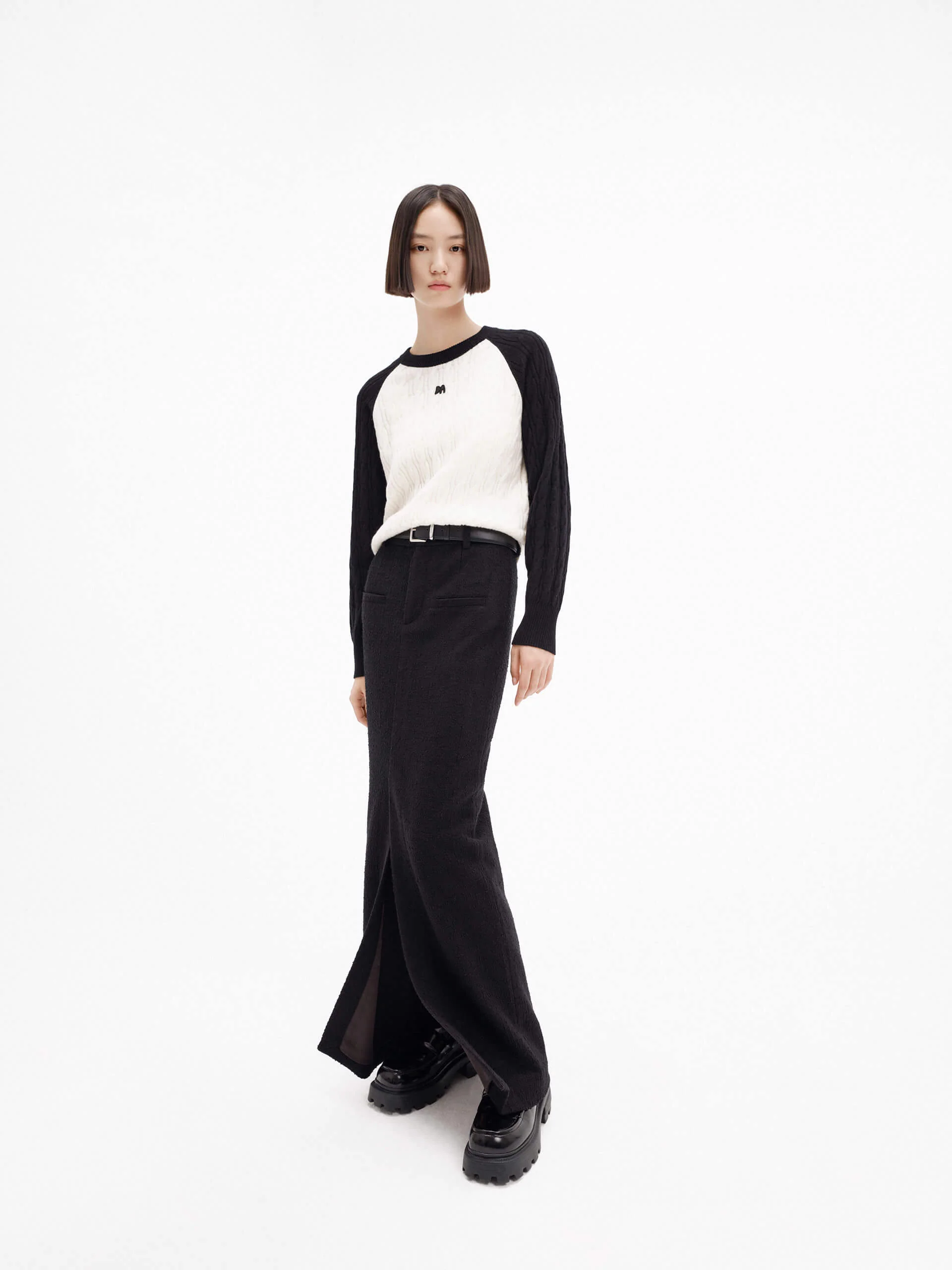 Contrast Detail Wool Sweater - Image 10