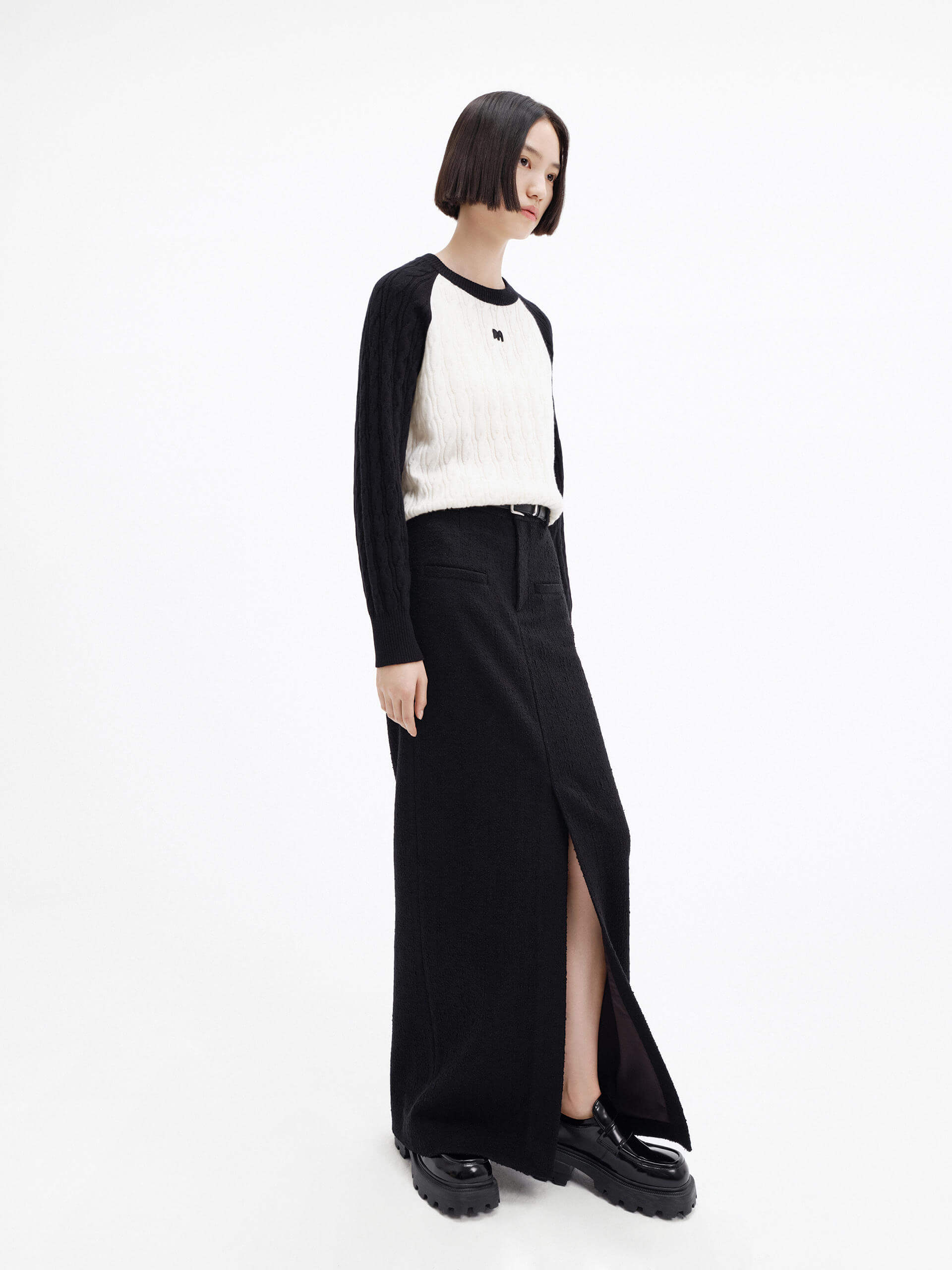 Contrast Detail Wool Sweater - Image 12