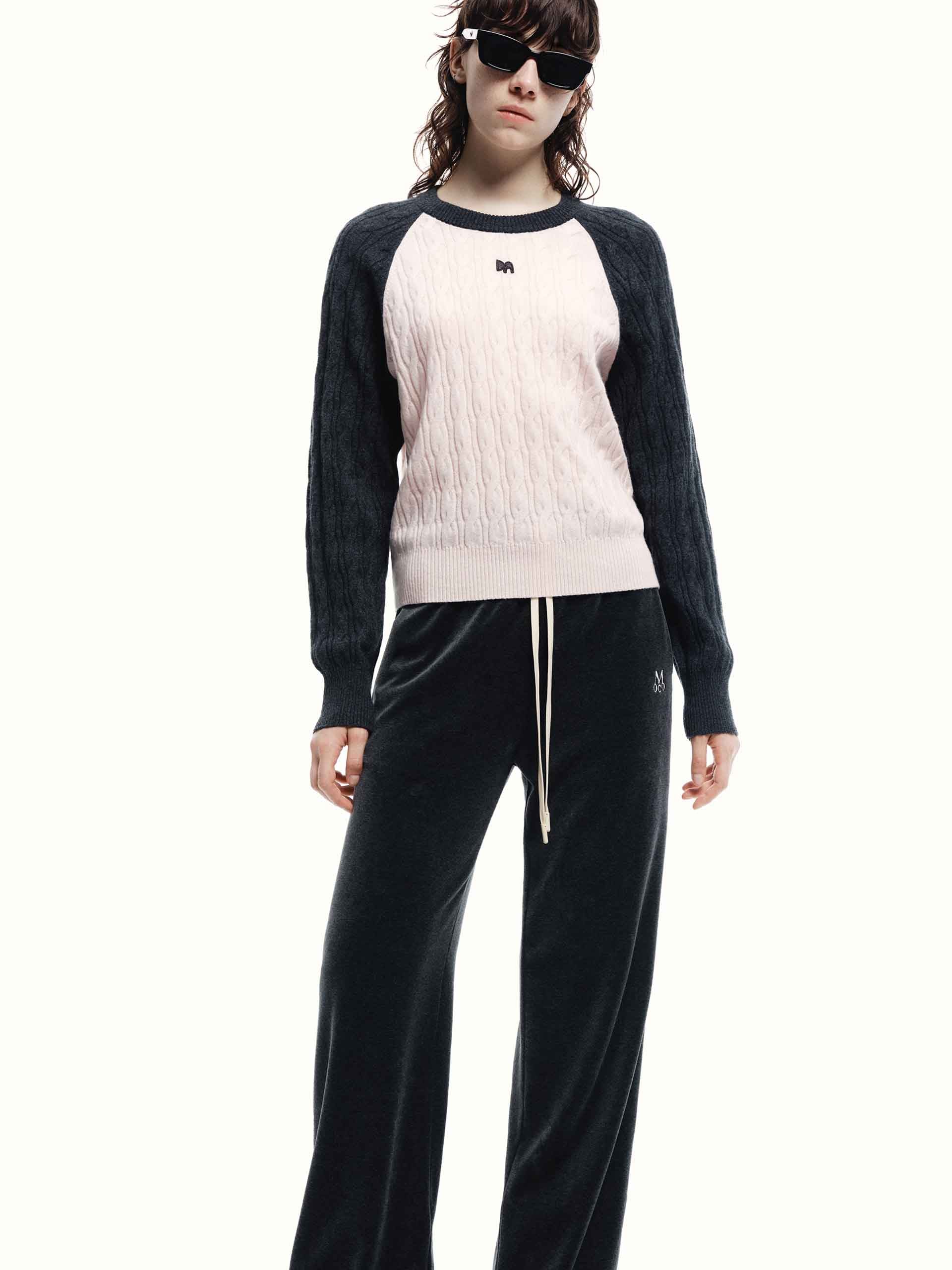 Contrast Detail Wool Sweater - Image 20