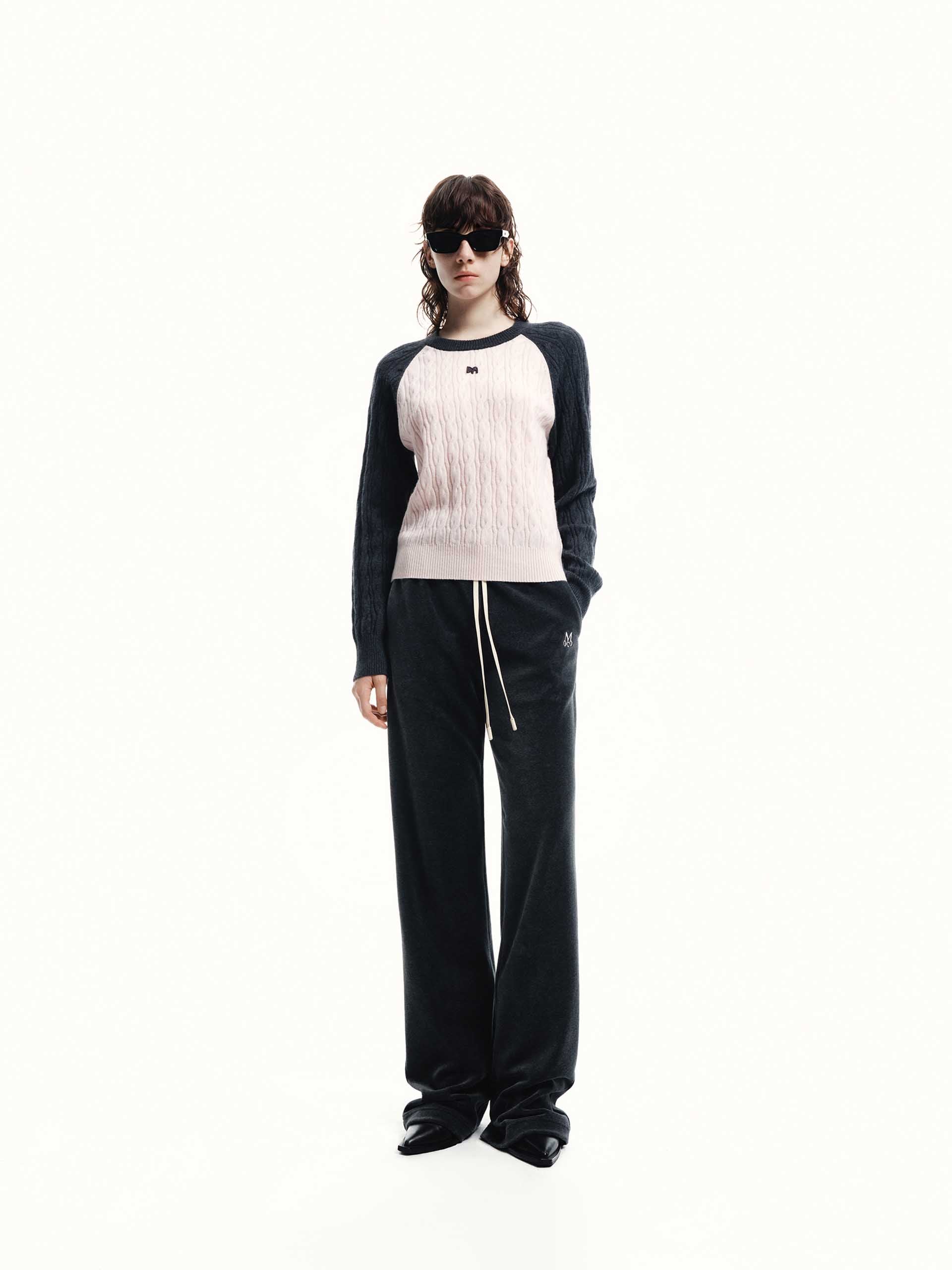 Contrast Detail Wool Sweater - Image 24