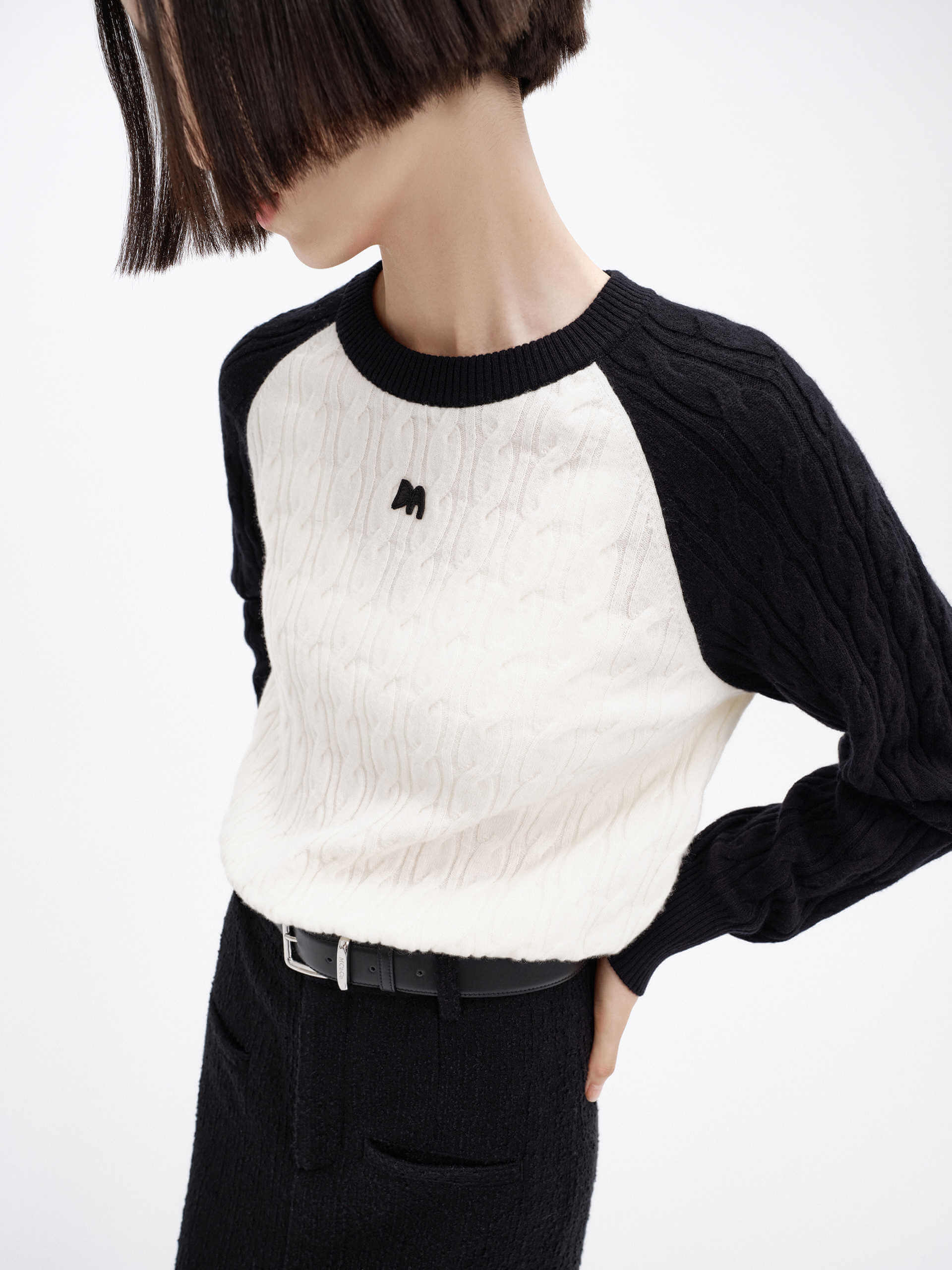 Contrast Detail Wool Sweater - Image 8