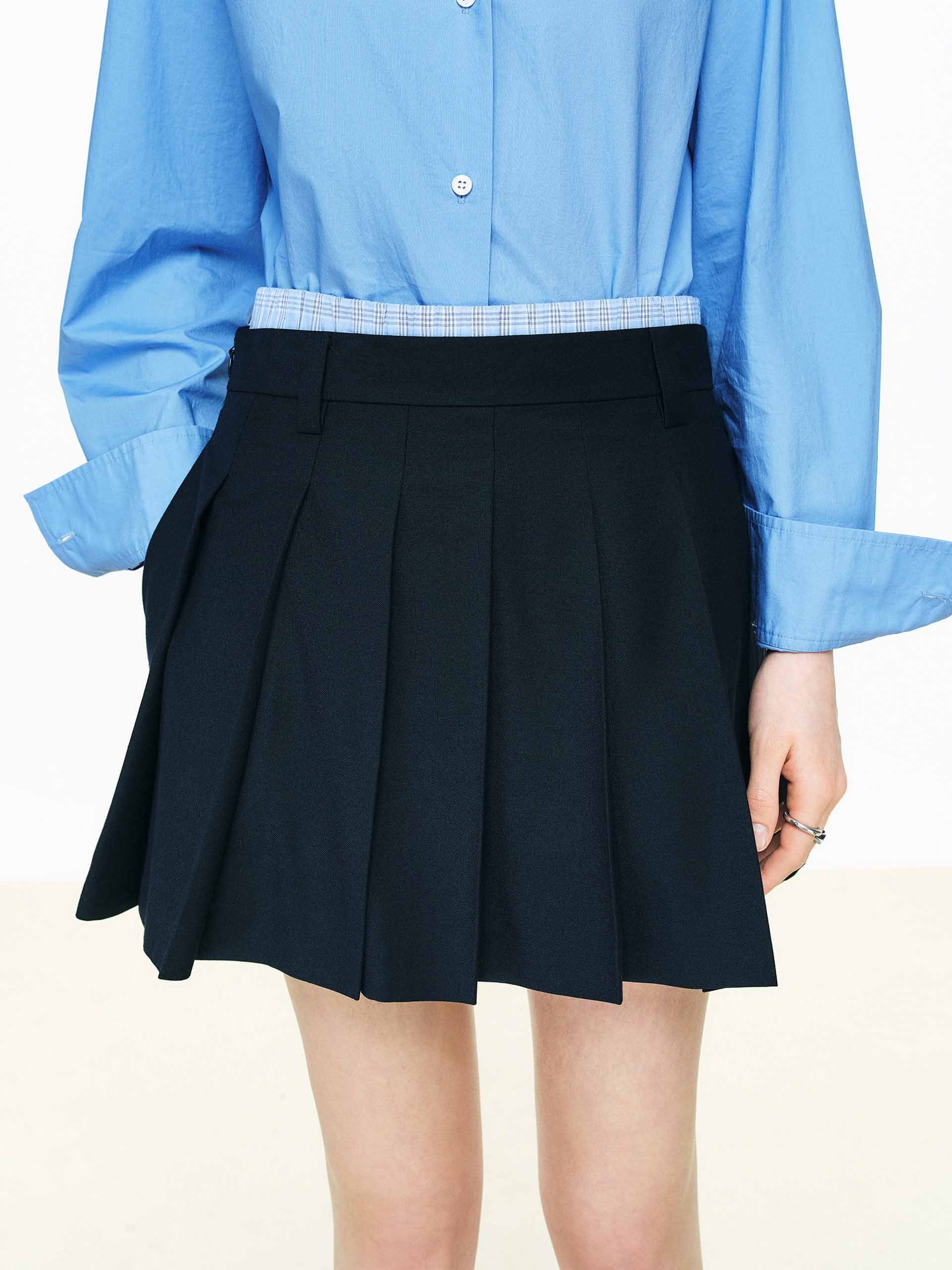 Contrast Inner Pleated Skirt - Image 7
