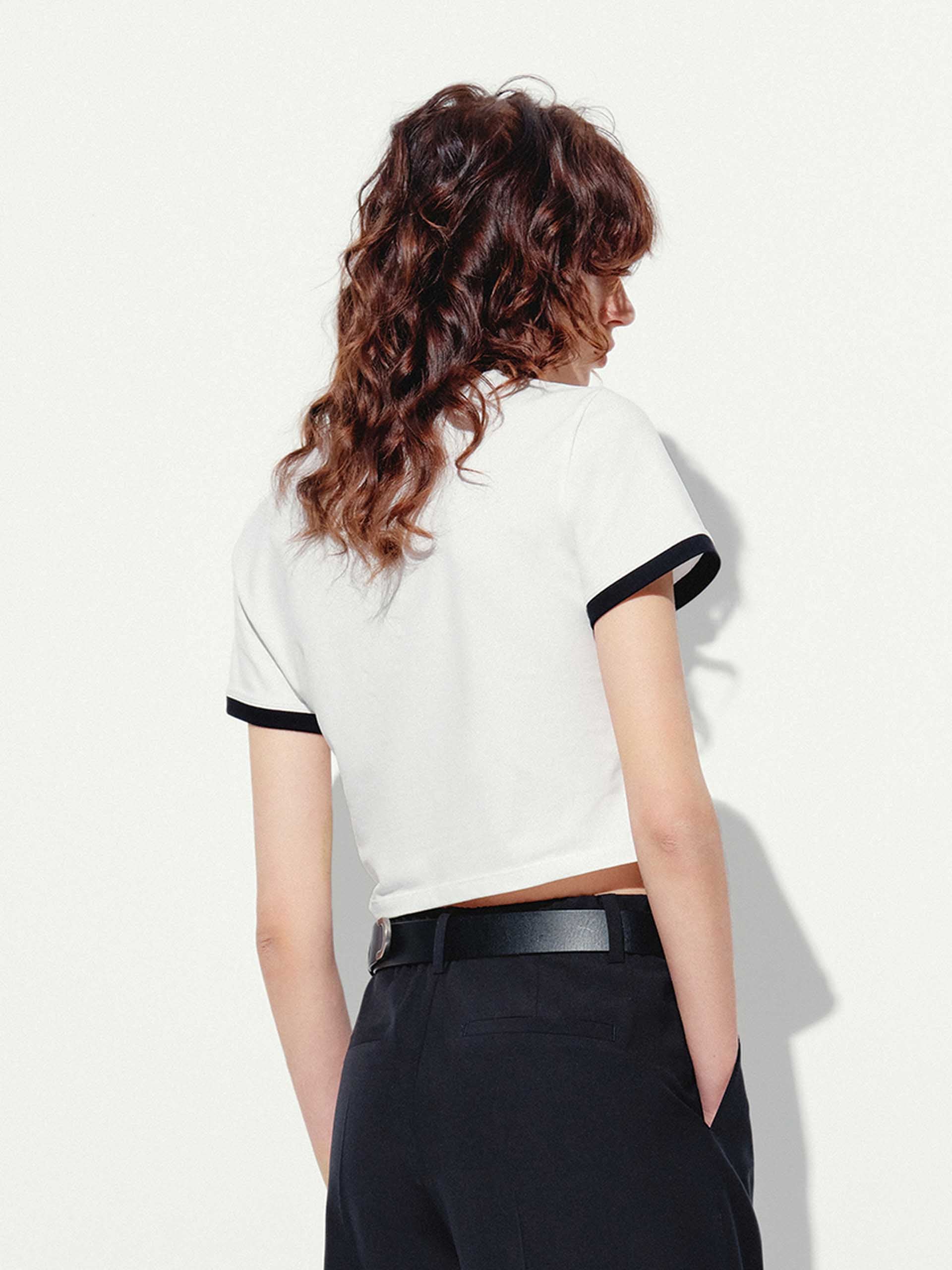 Contrast Logo Cropped T-shirt - Image 6