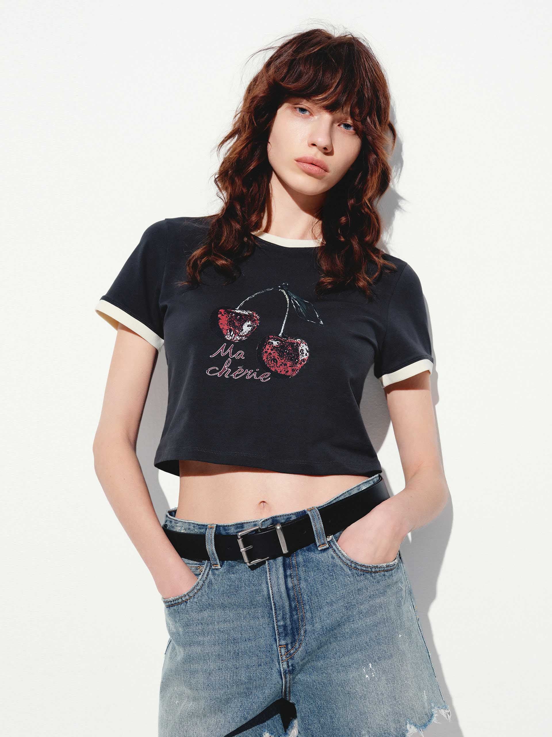 Contrast Logo Cropped T-shirt - Image 9