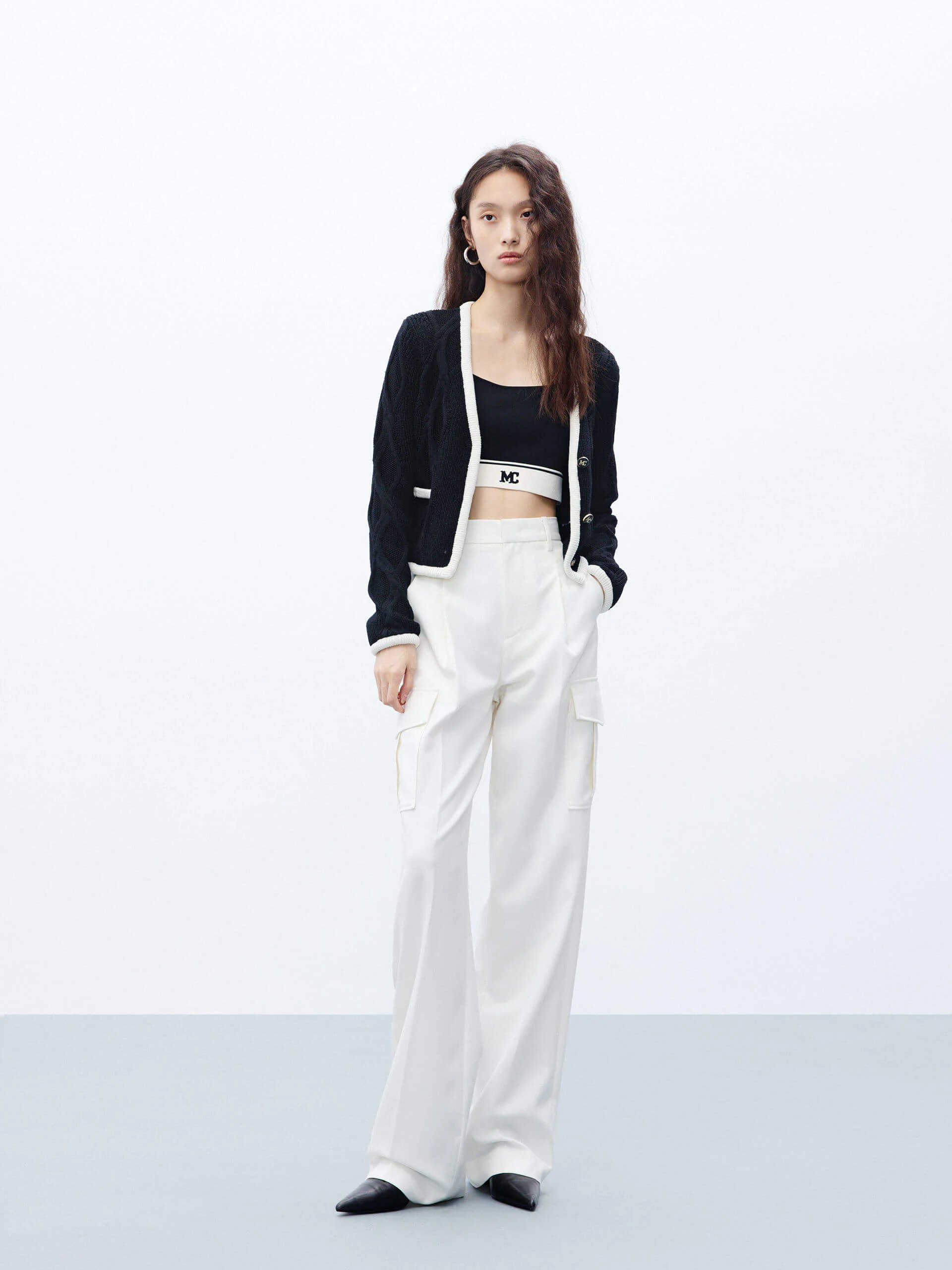 Contrast Trim Cropped Cardigan - Image 18