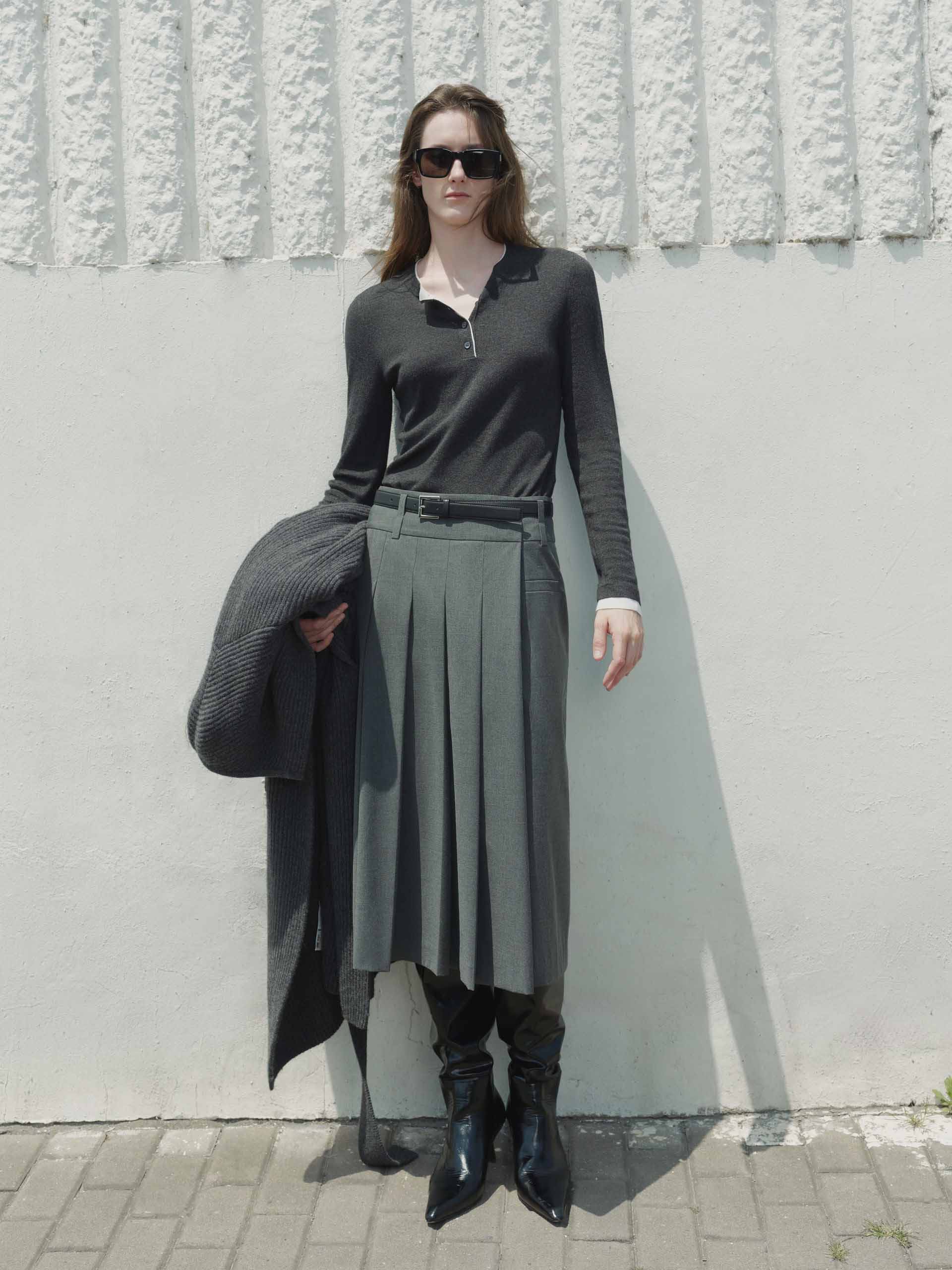 Contrast Trim Knit Sweater - Image 2