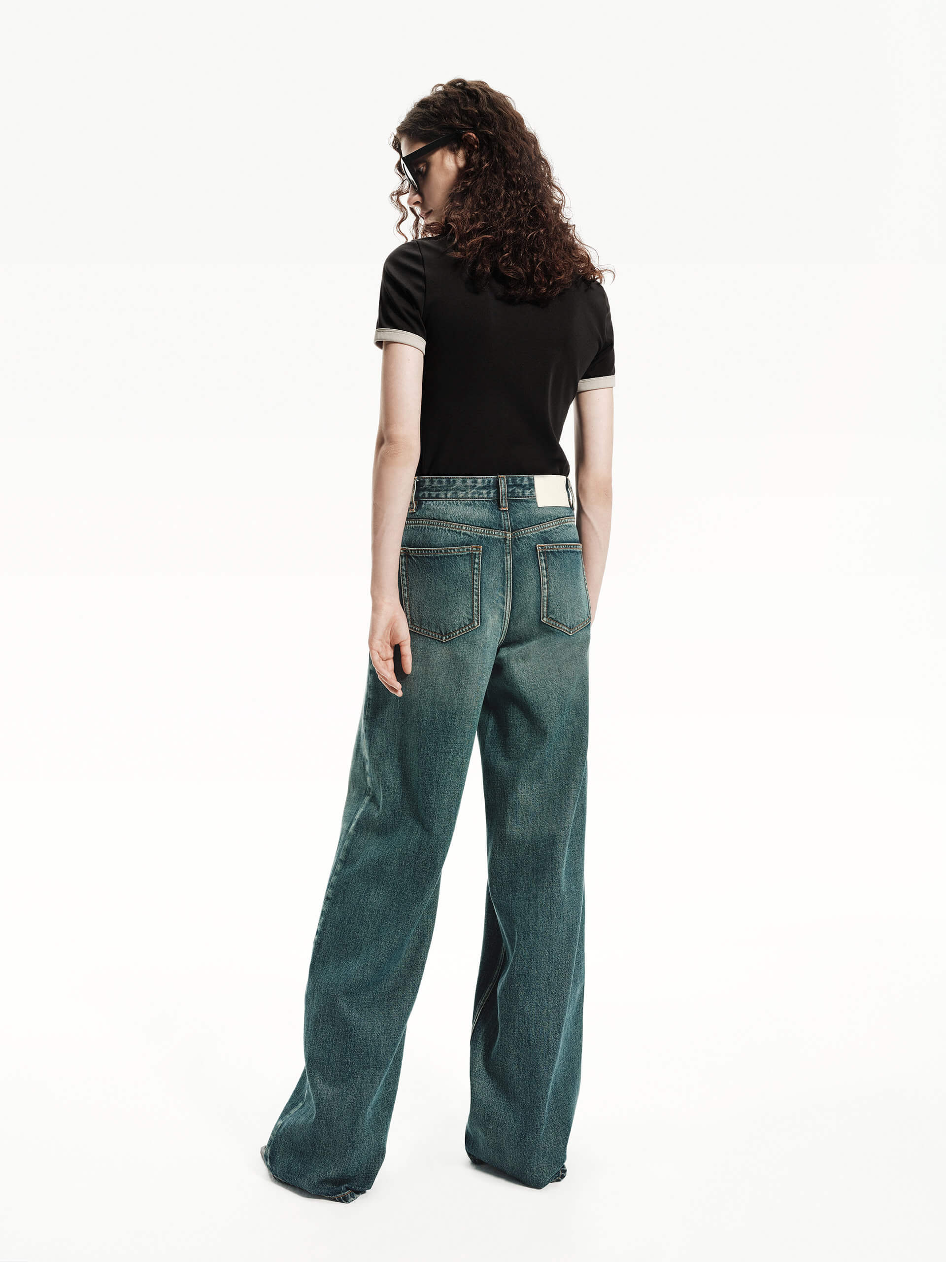 Contrast Trim Vintage T-shirt - Image 3
