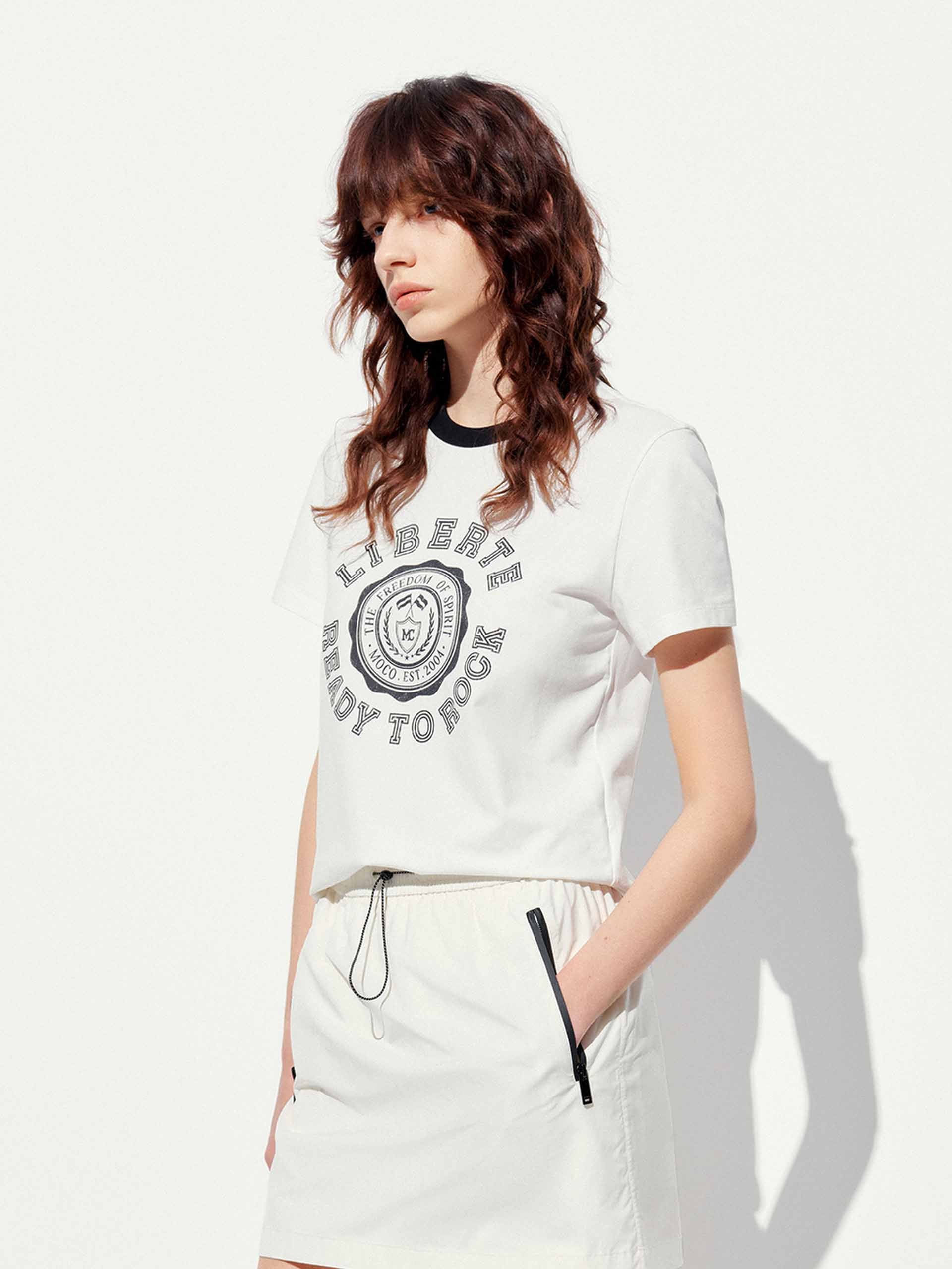 Contrasted Neck Printed T-shirt - Image 13