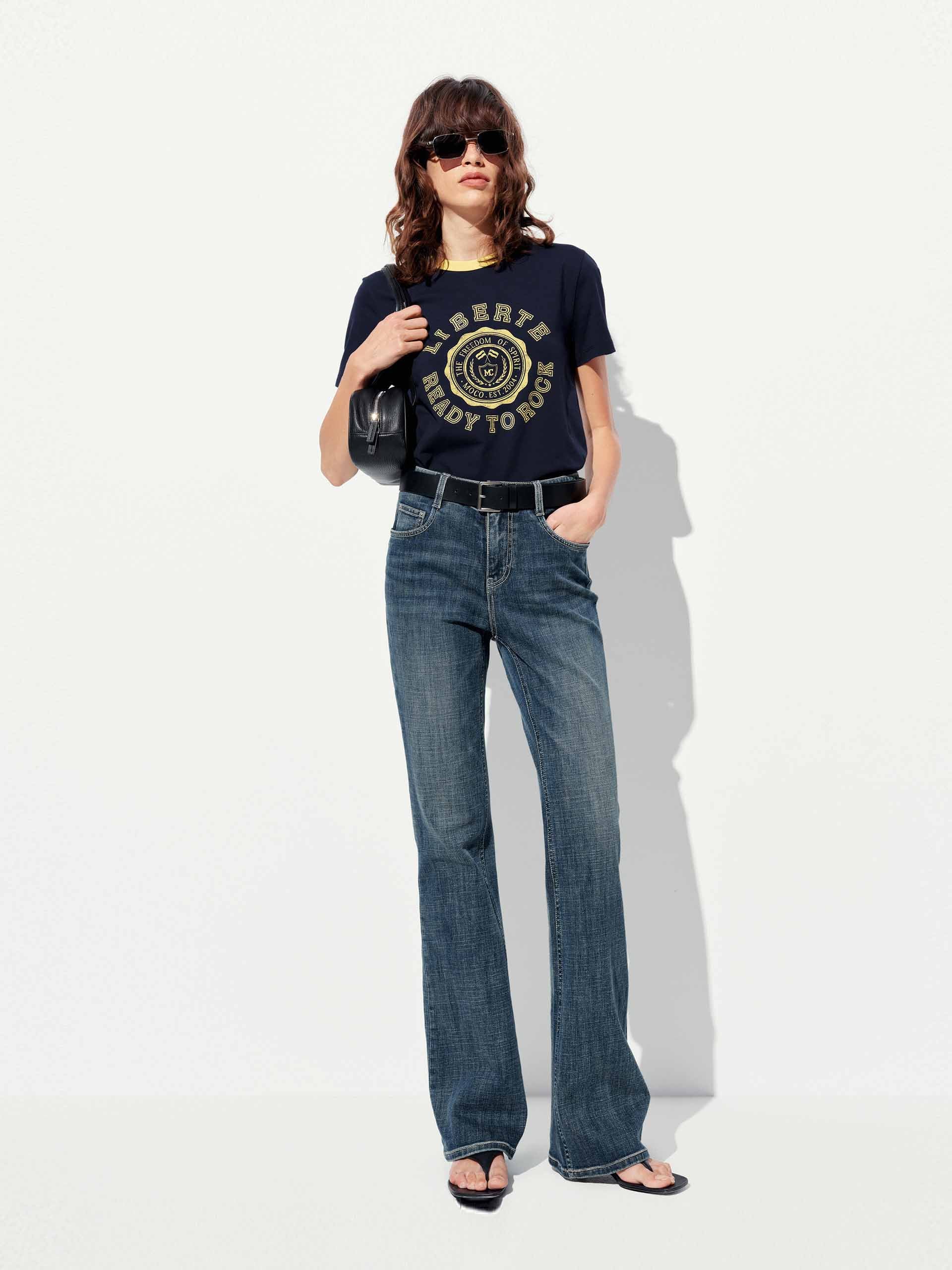 Contrasted Neck Printed T-shirt - Image 2