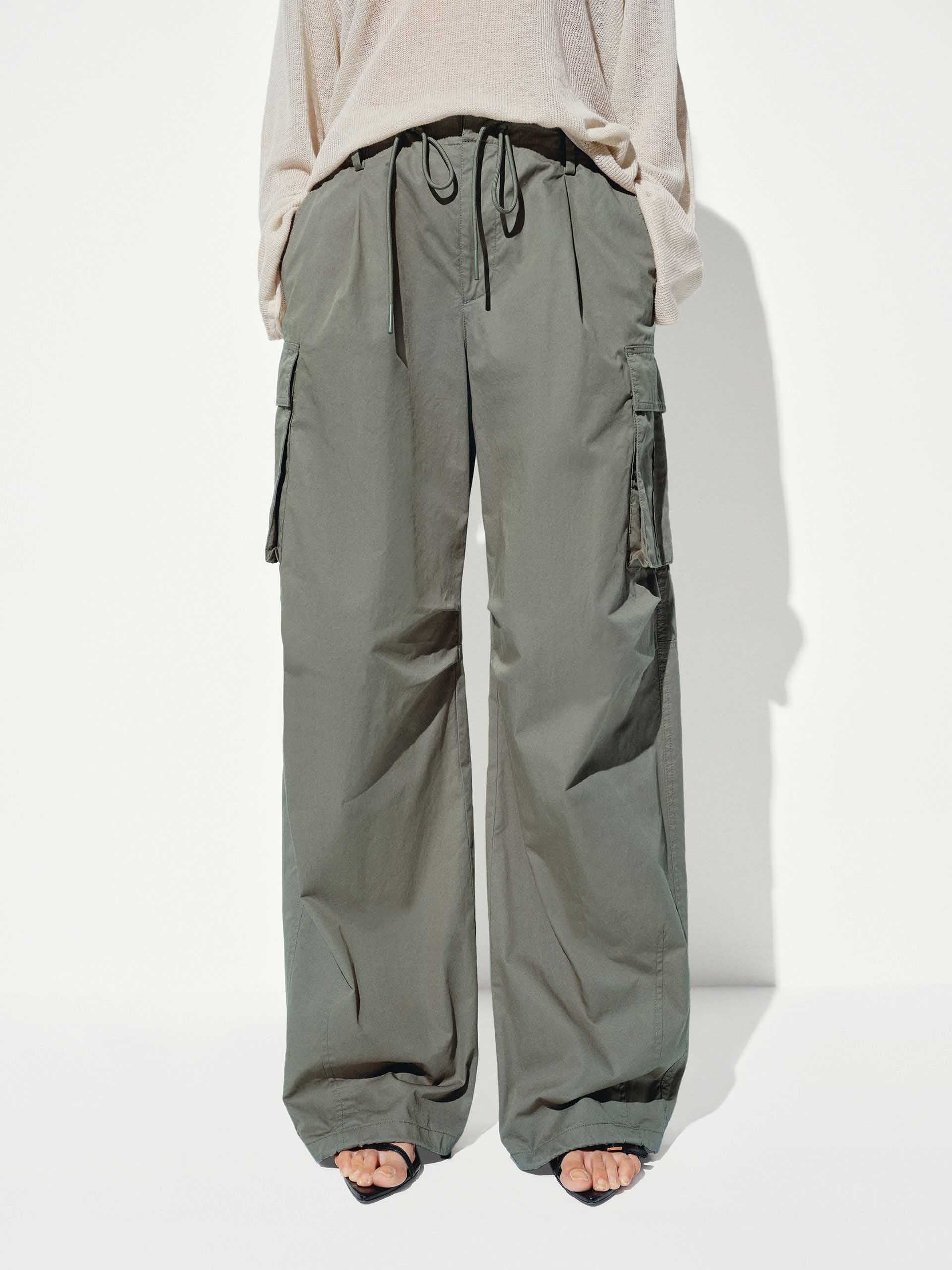 Cotton Barrel Leg Cargo Pants - Image 9
