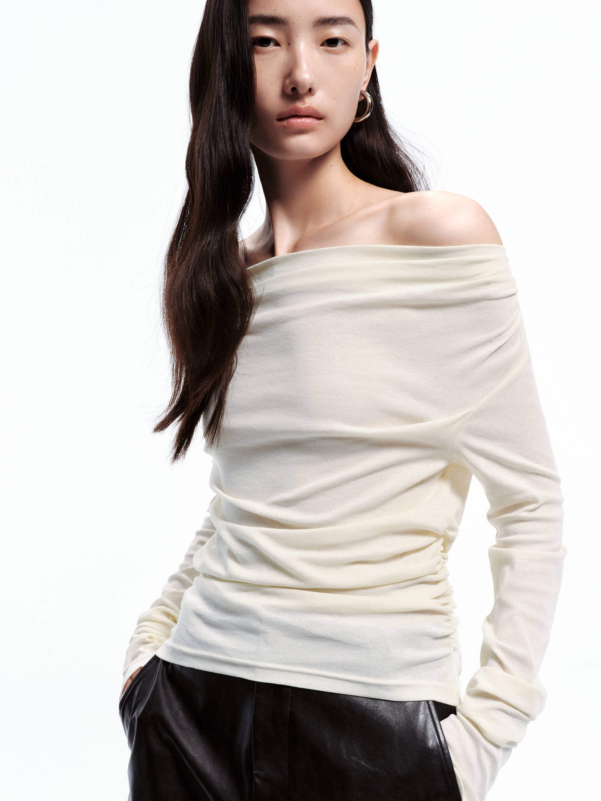 Cotton Off Shoulder Top - Image 9