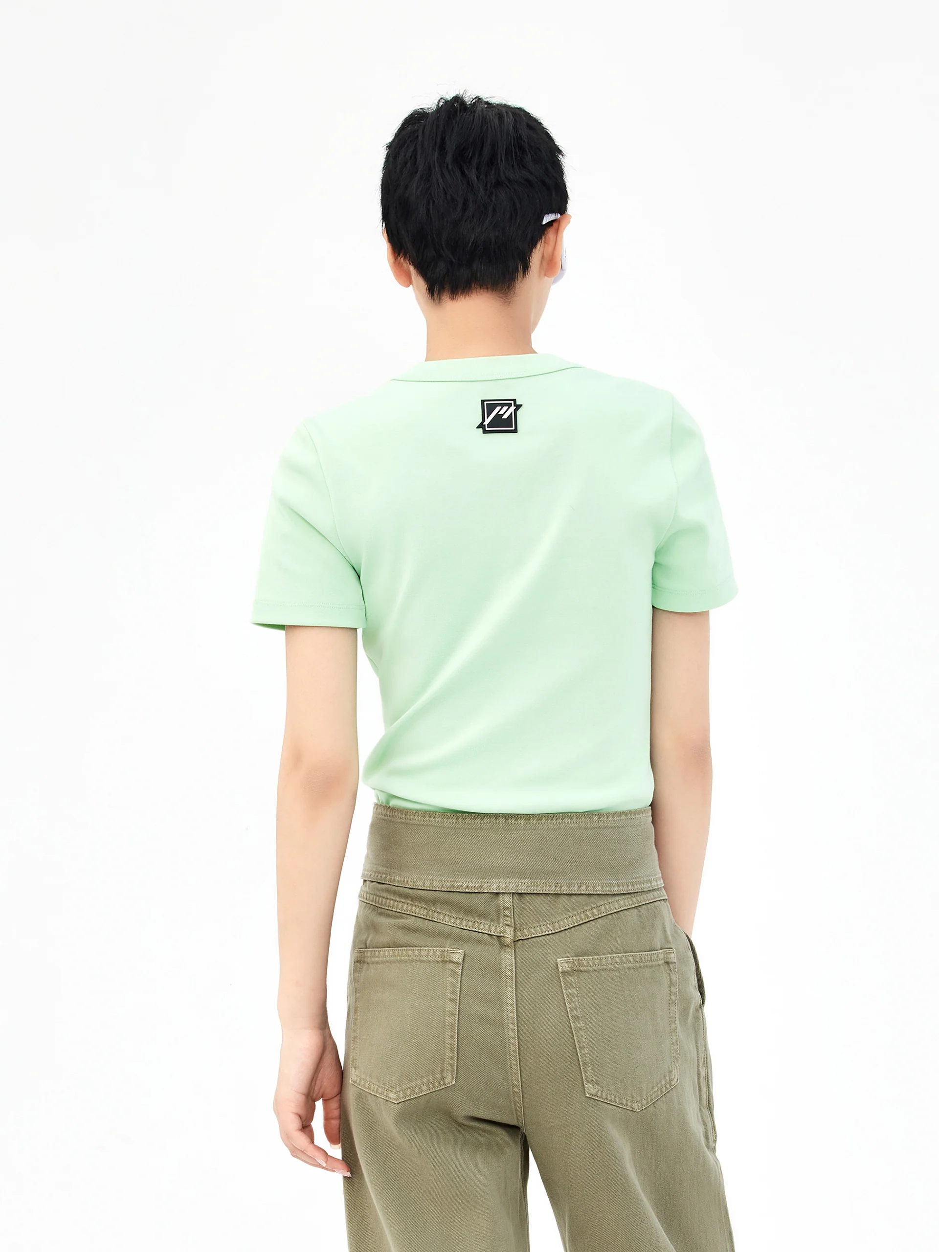 Crewneck Elastic T-shirt - Image 11