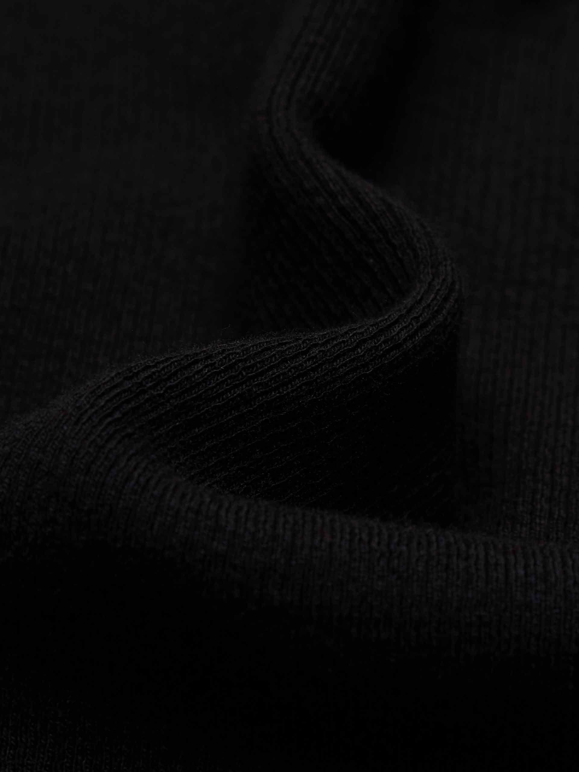 Cropped Cotton T-shirts - Image 12