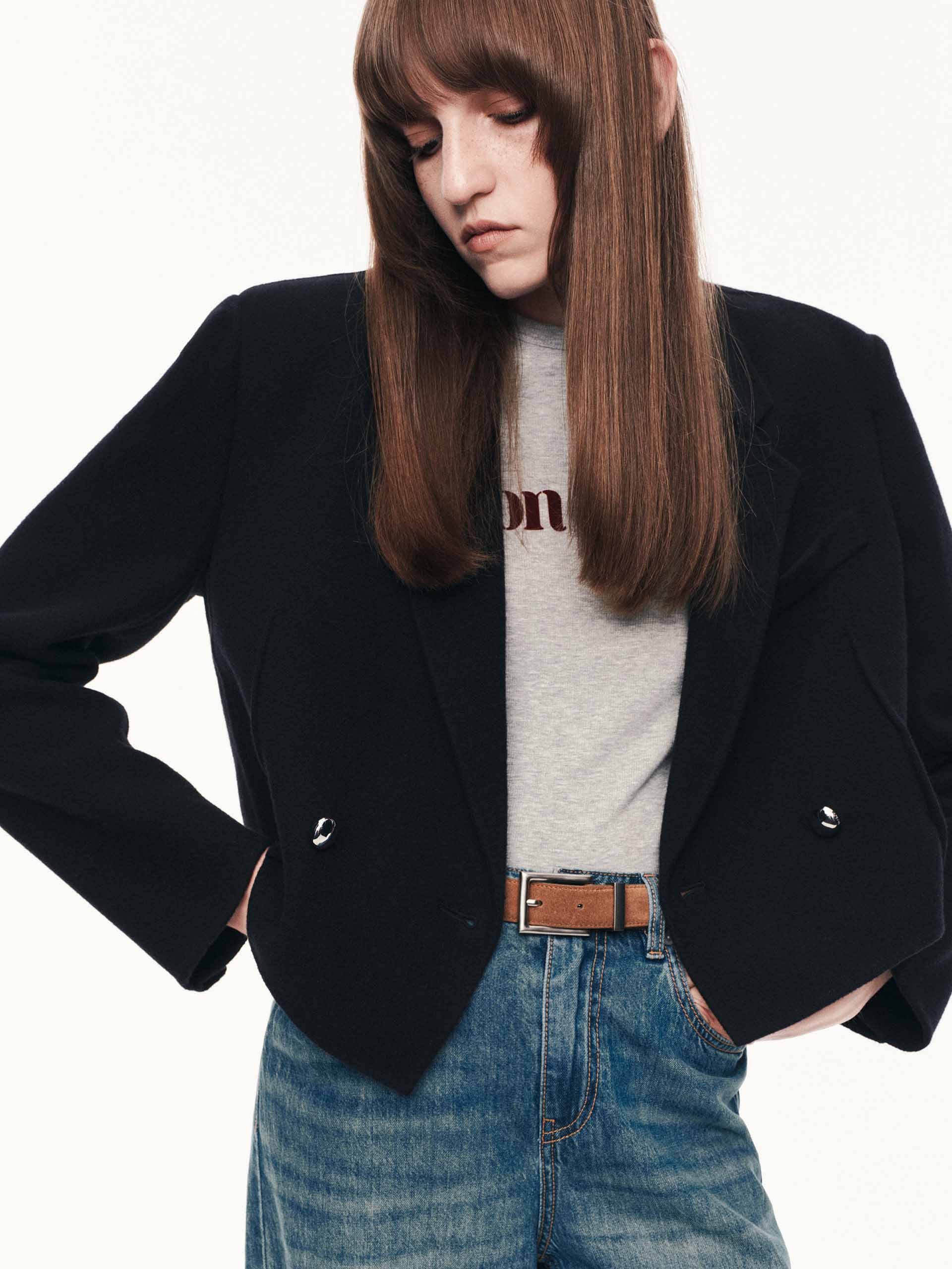Cropped Fit Wool Blazer - Image 7