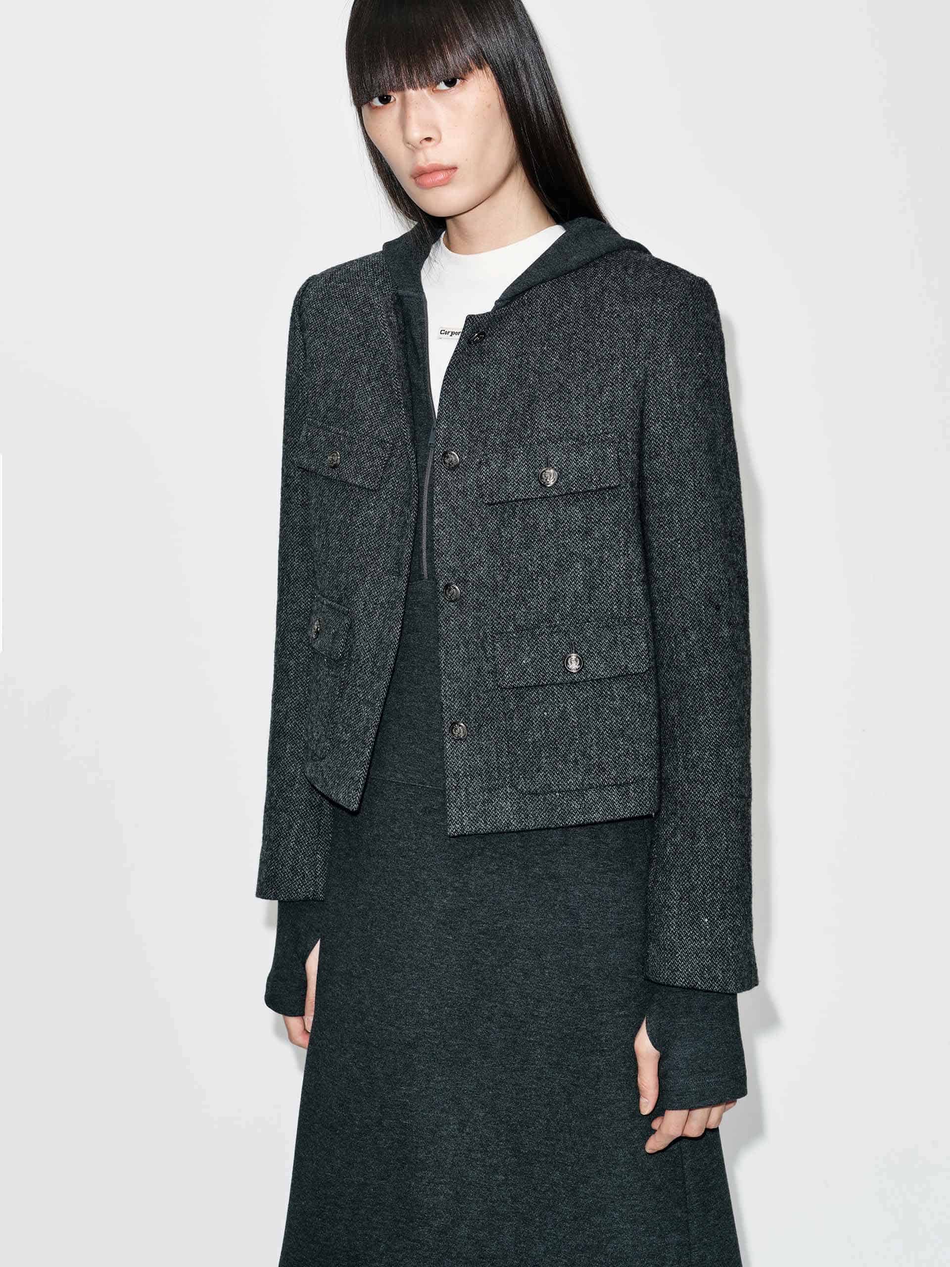Cropped Fit Wool Coat - Image 8