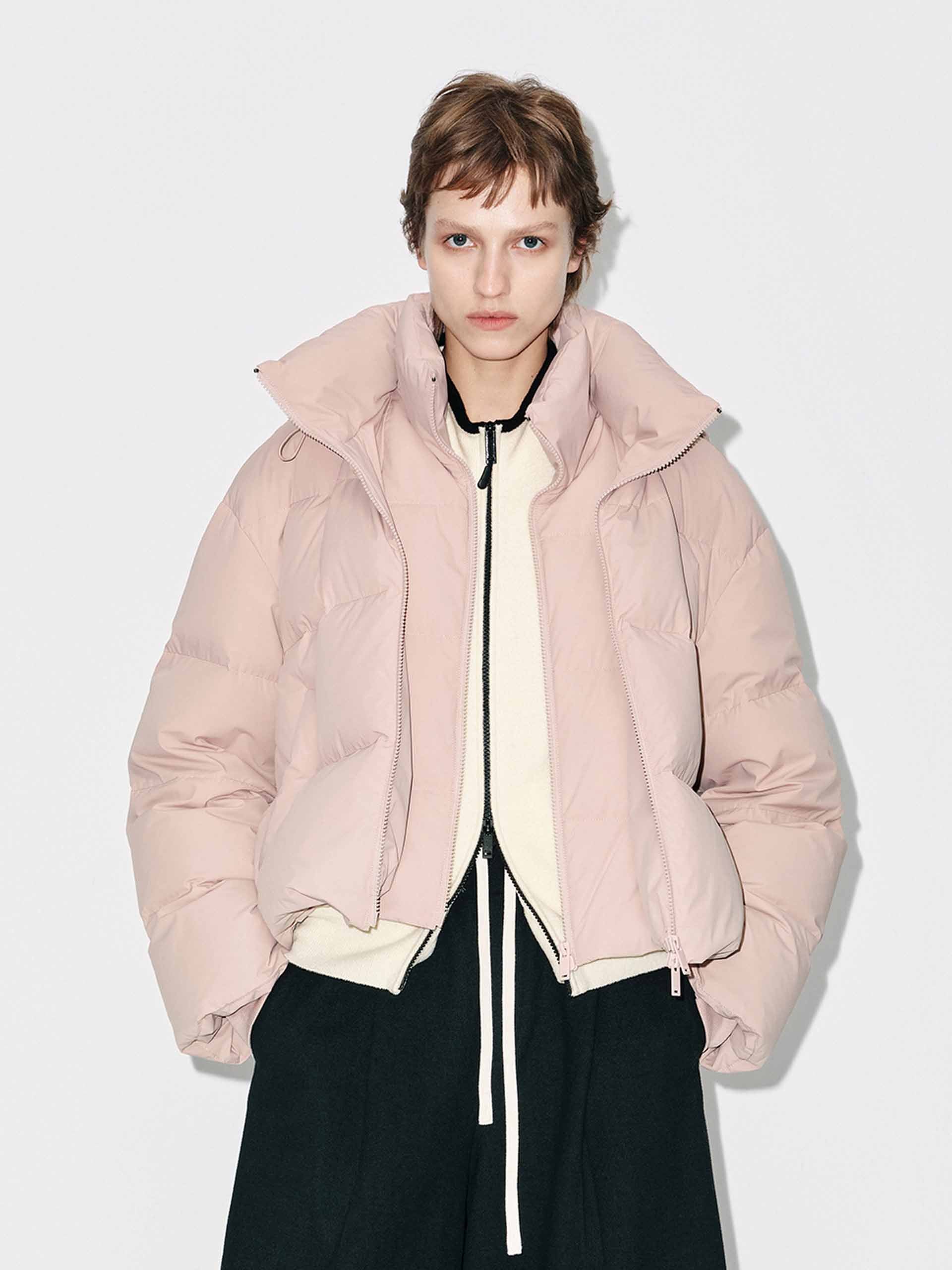 Cropped Hooded Down Jacket - Image 9