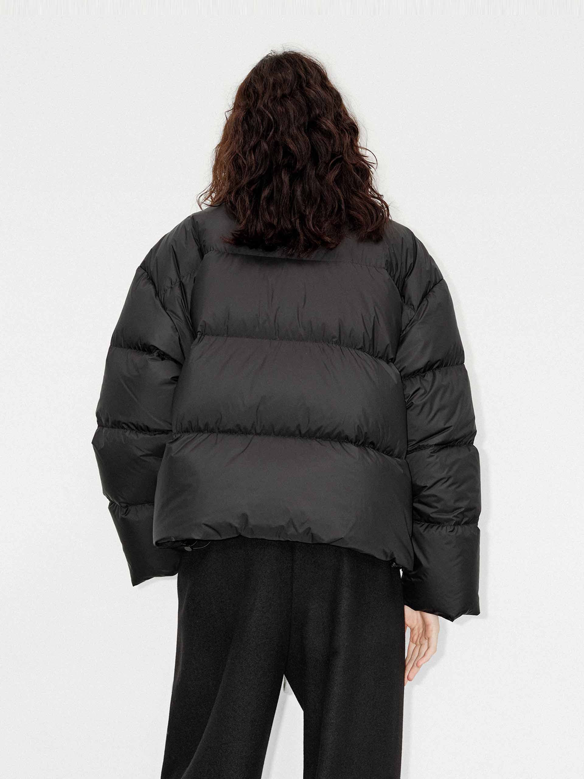 Cropped Padded Jacket - Image 18