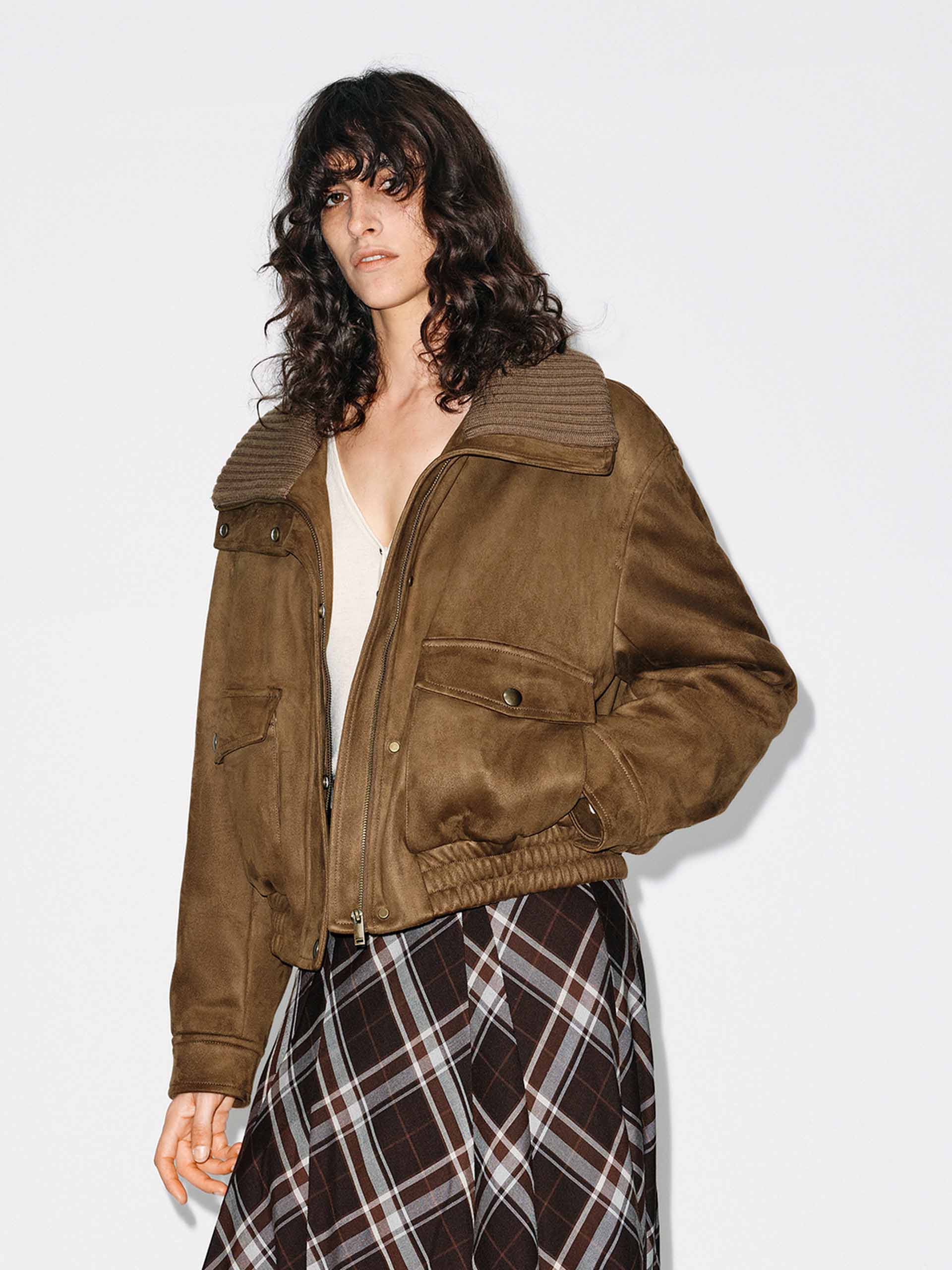 Cropped Zipper Down Jacket - Image 3