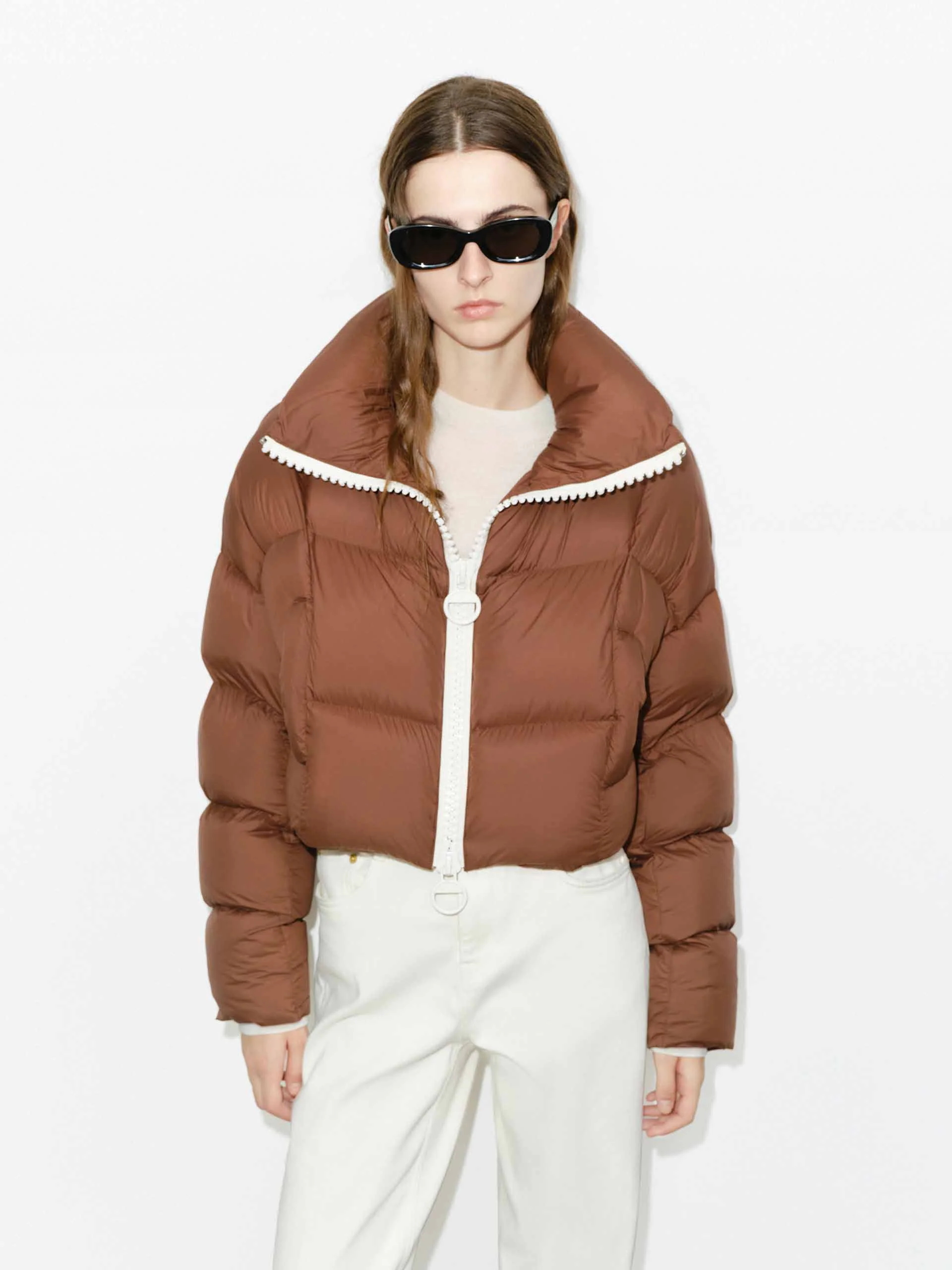 Cropped Zipper Down Jacket - Image 12