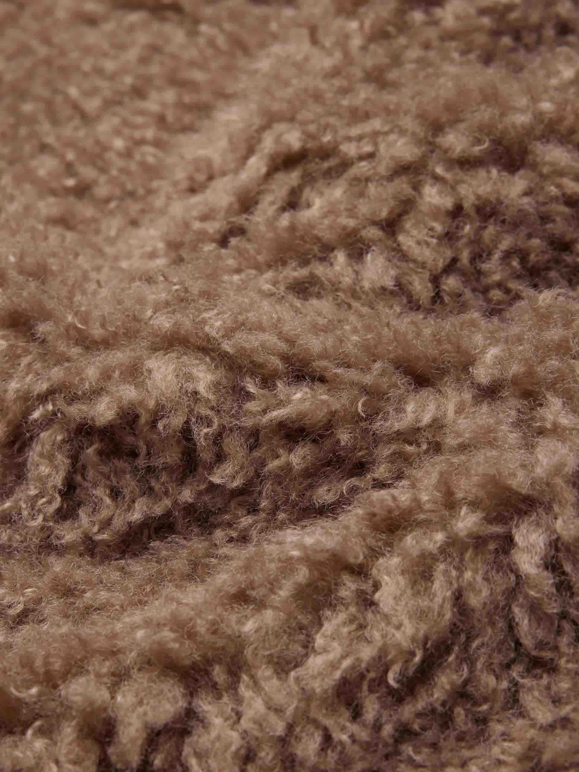 Cropped Zipper Fuzzy Coat - Image 4