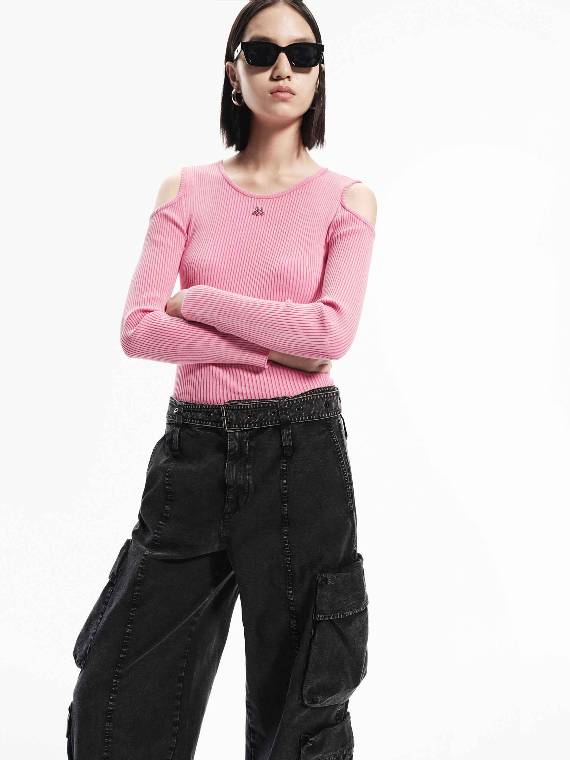 Cut Shoulder Knitted Sweater - Image 16