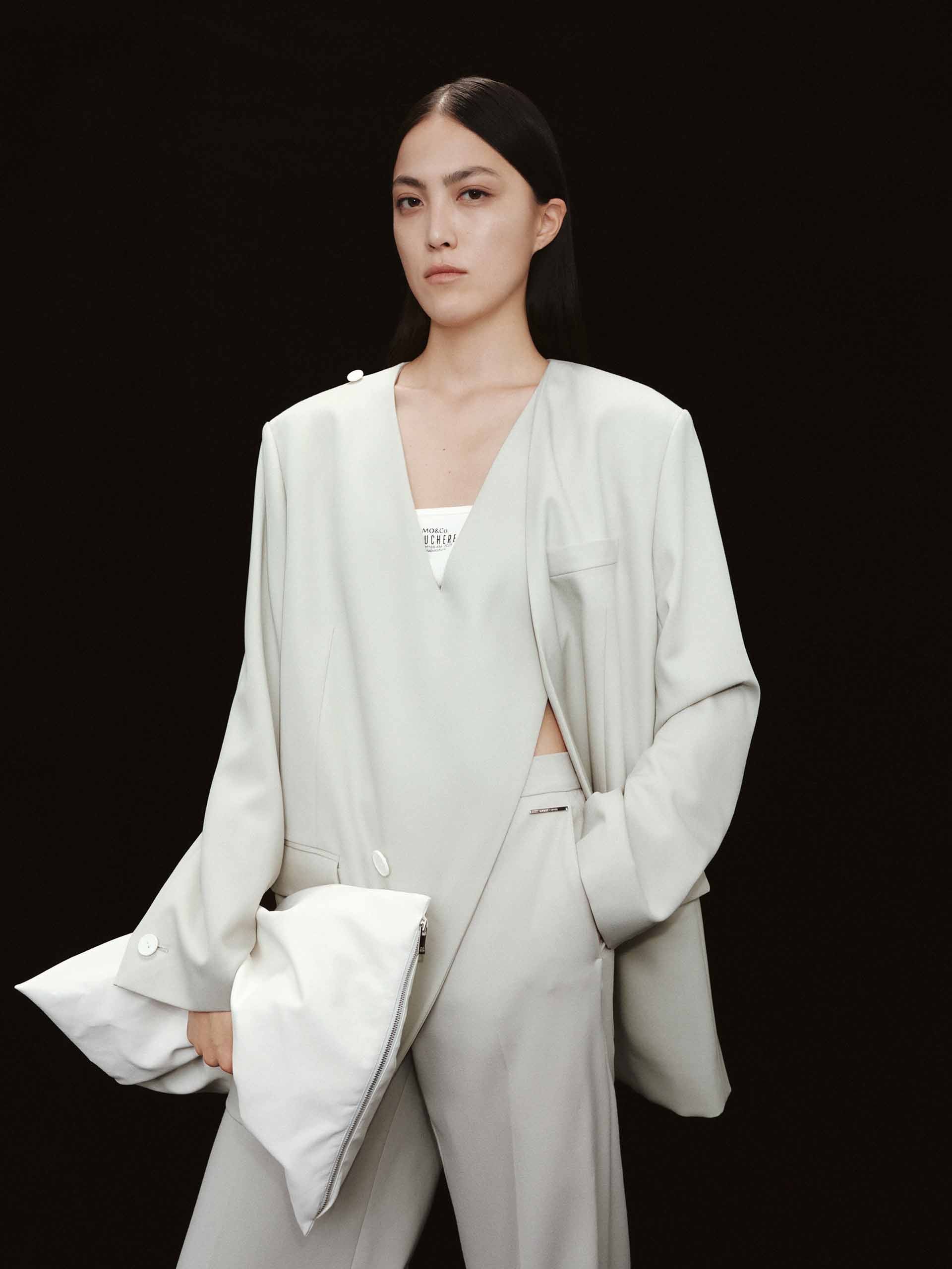 Deconstructed V-neck Blazer - Image 2