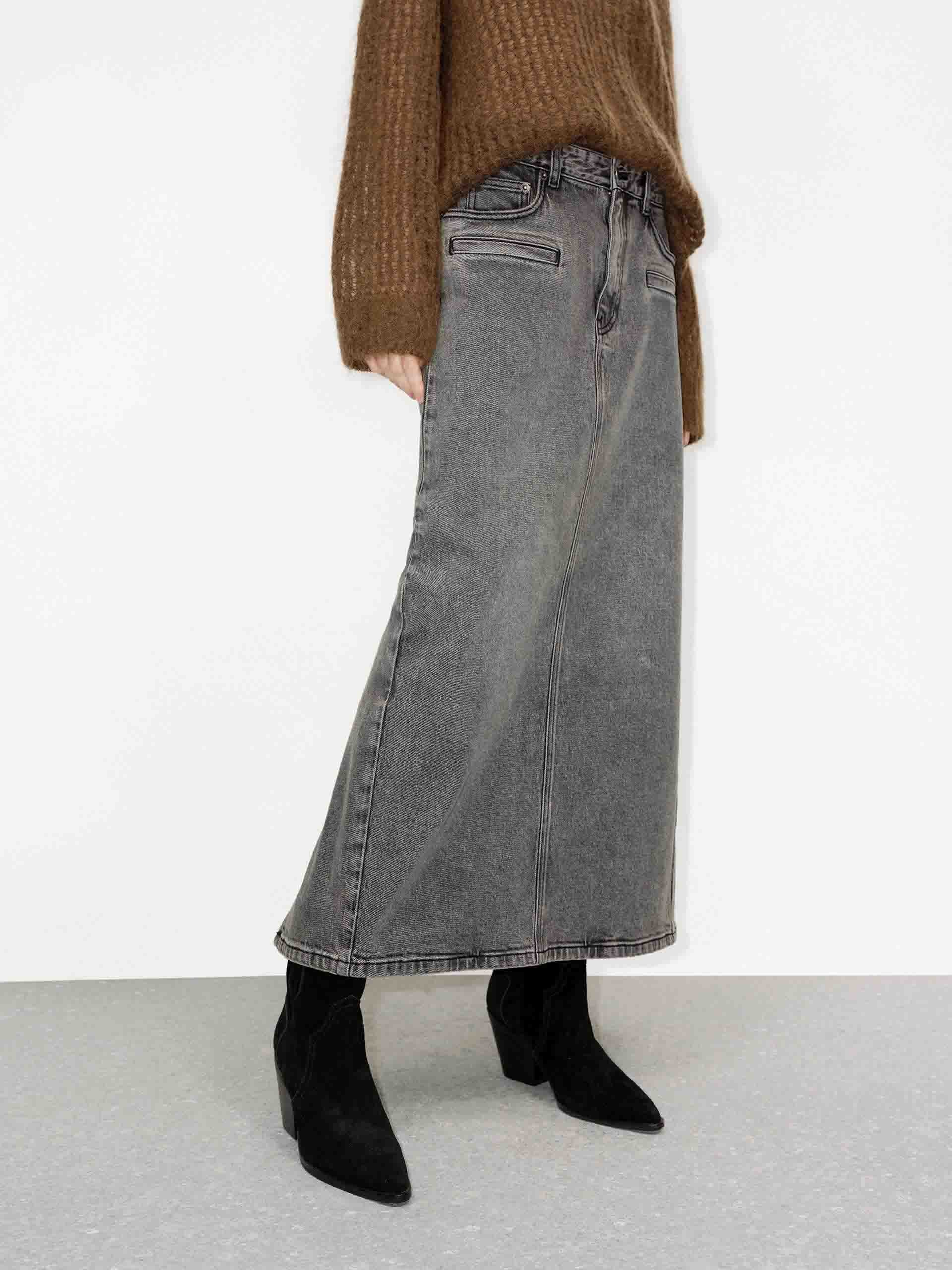 Denim Back Slit Skirt - Image 6