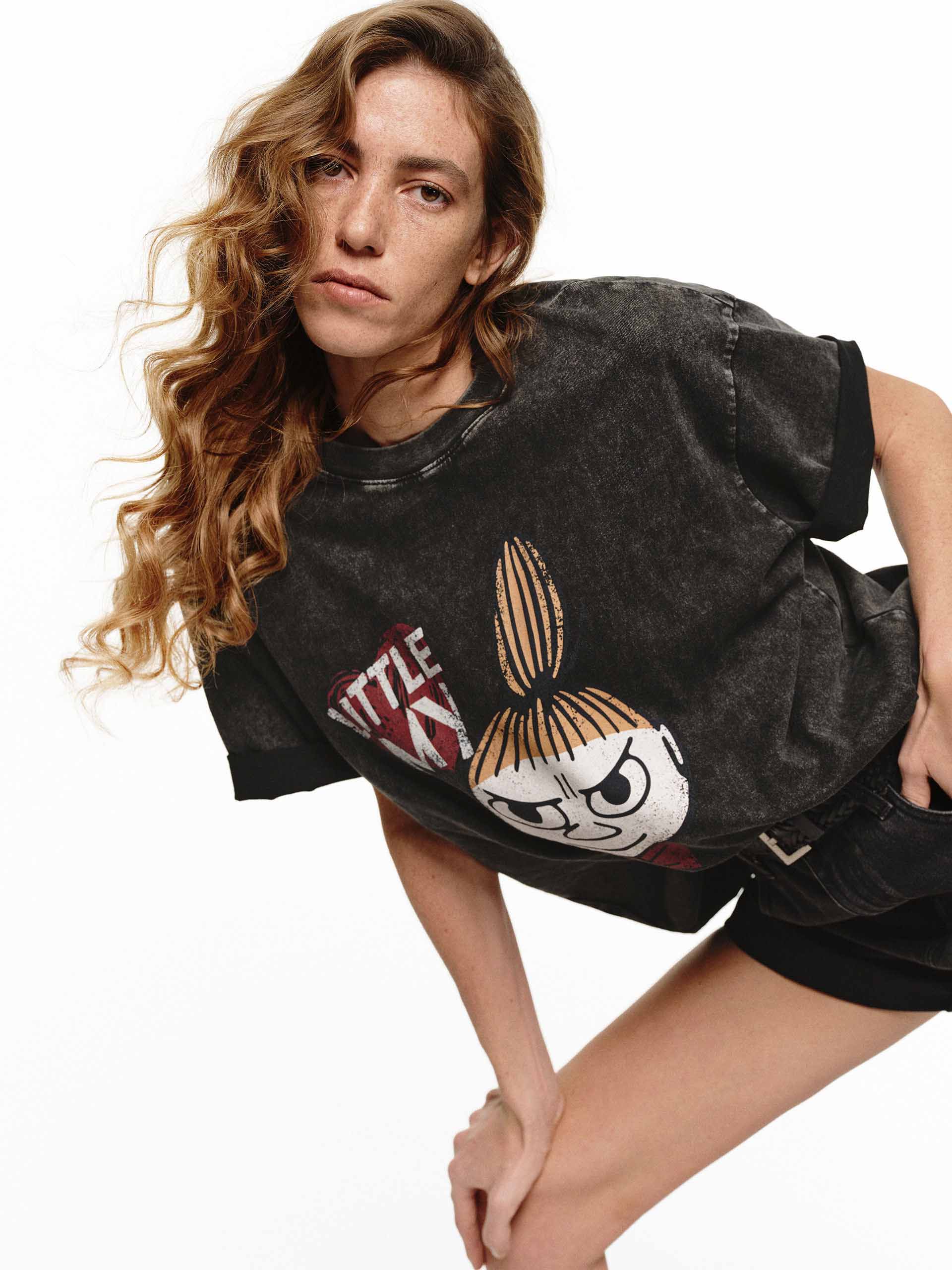 Distressed Graphic Cotton T-shirt - Image 16