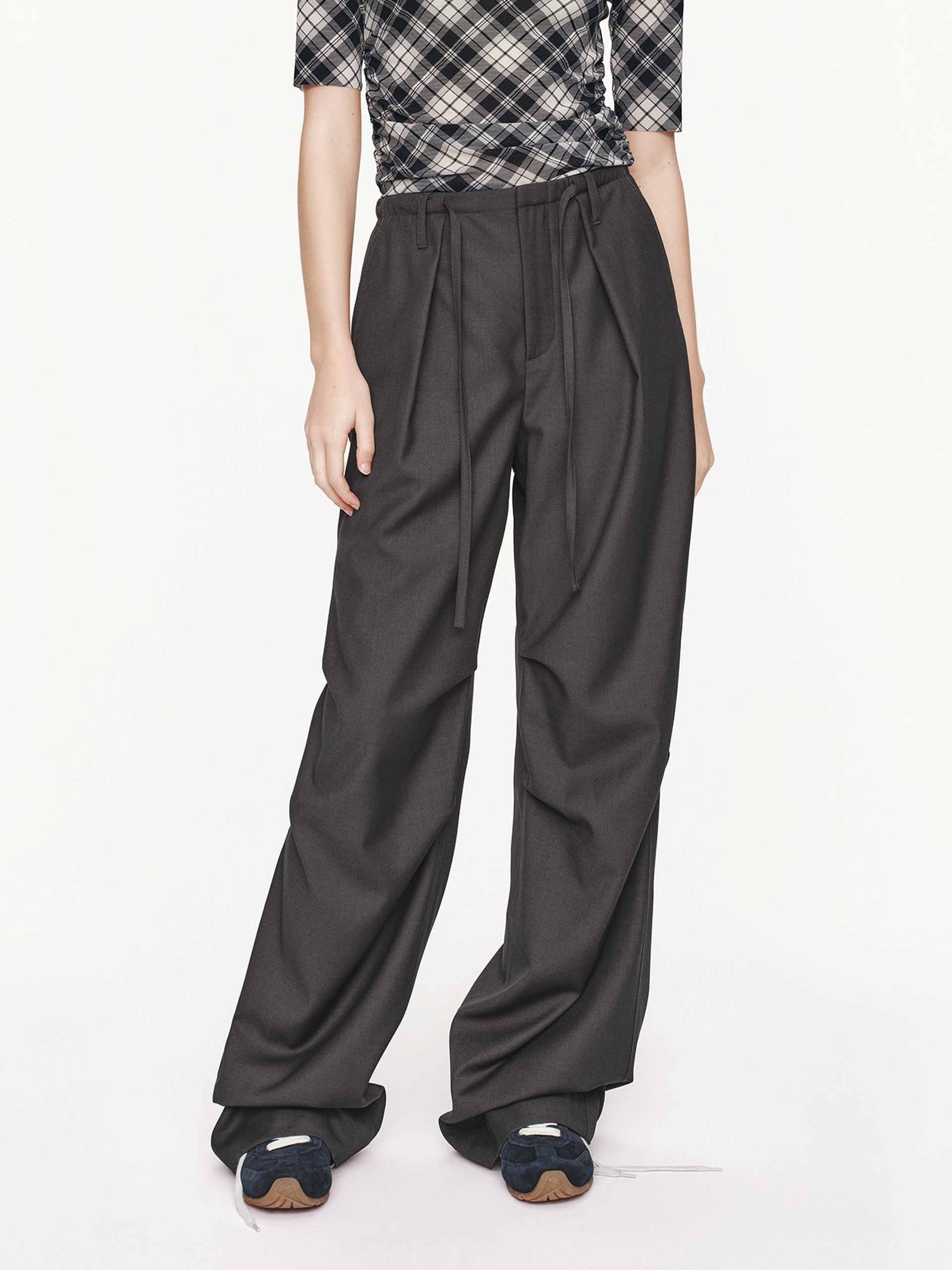Drawstring Pleated Trousers
