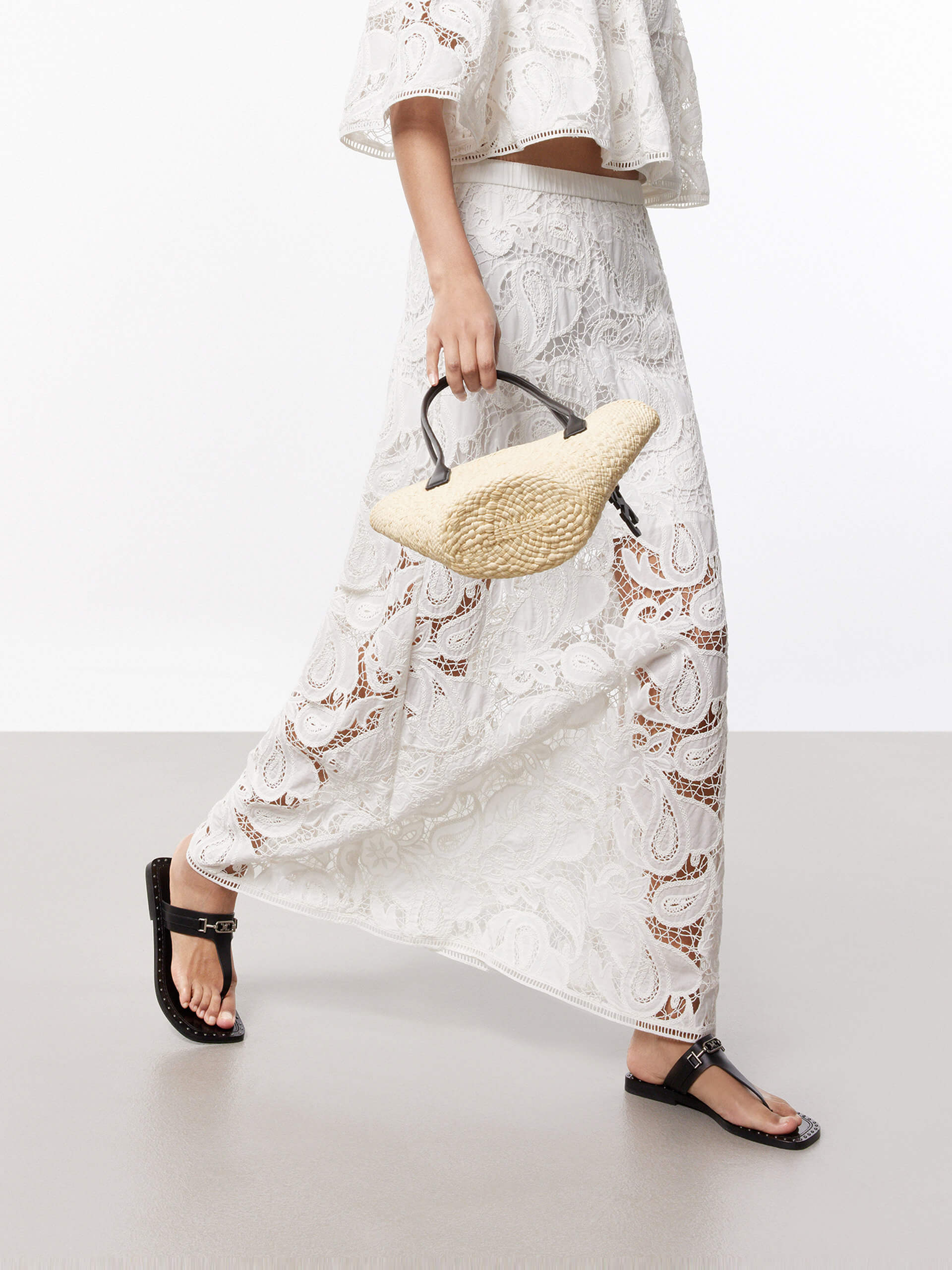 Elasticated Waist Lace Skirt - Image 6