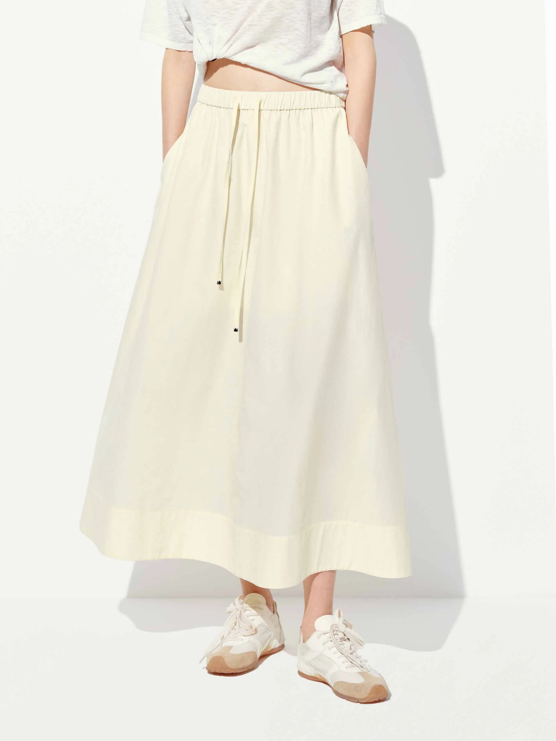 Elasticated Waistband Midi Skirt