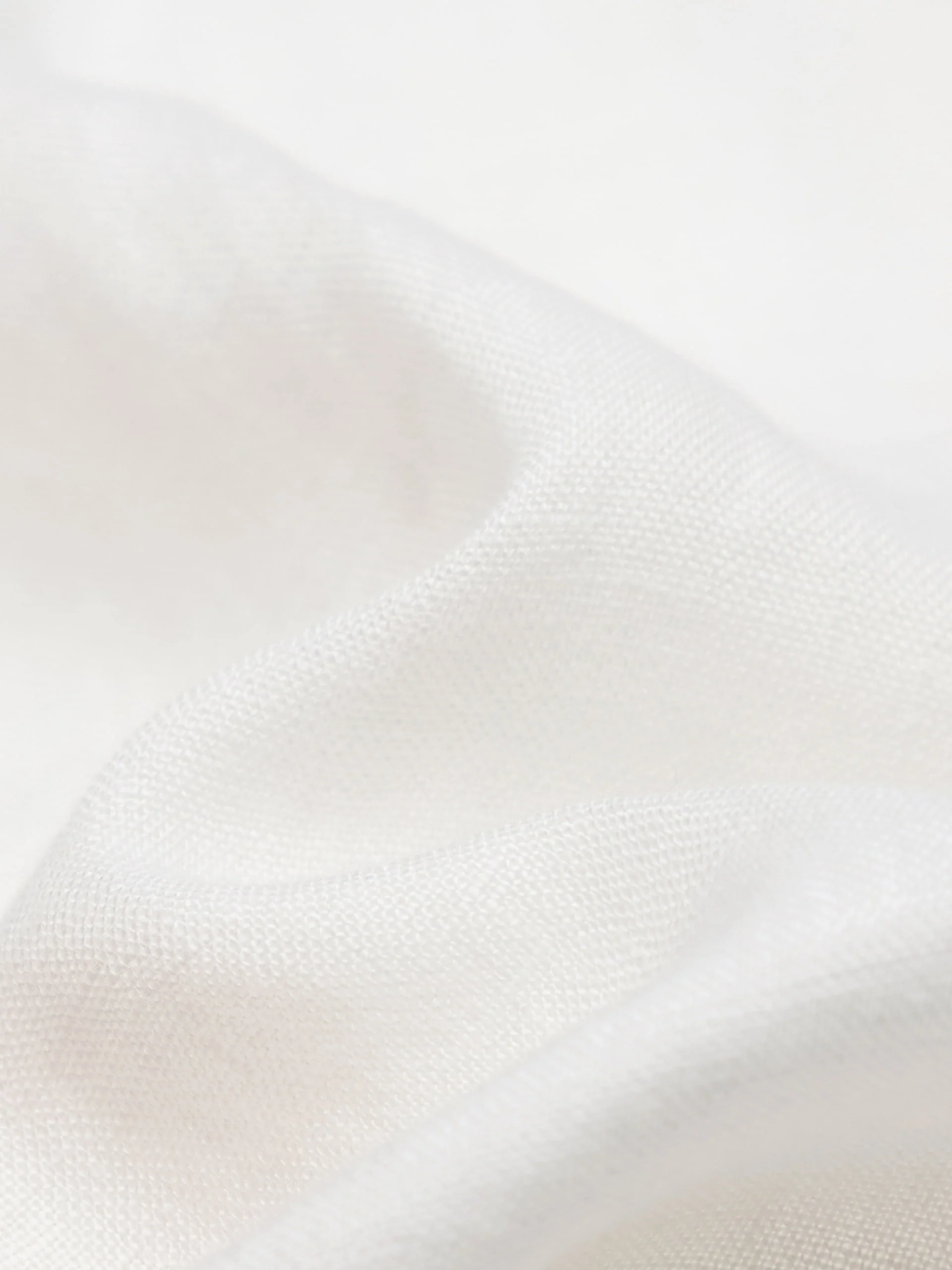 Embroidered Hem Linen Shorts - Image 4