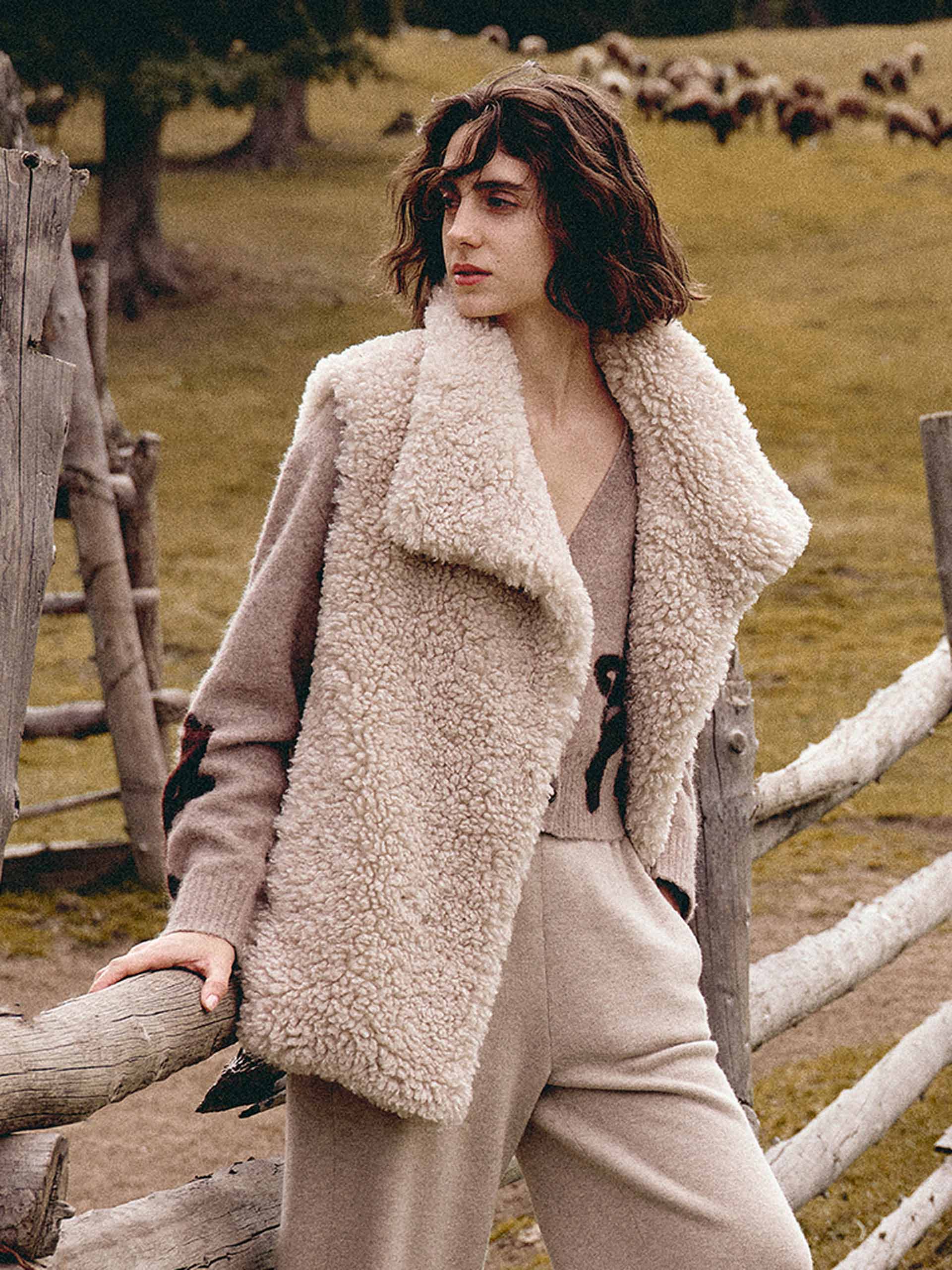 Faux Shearling Turtleneck Waistcoat - Image 2
