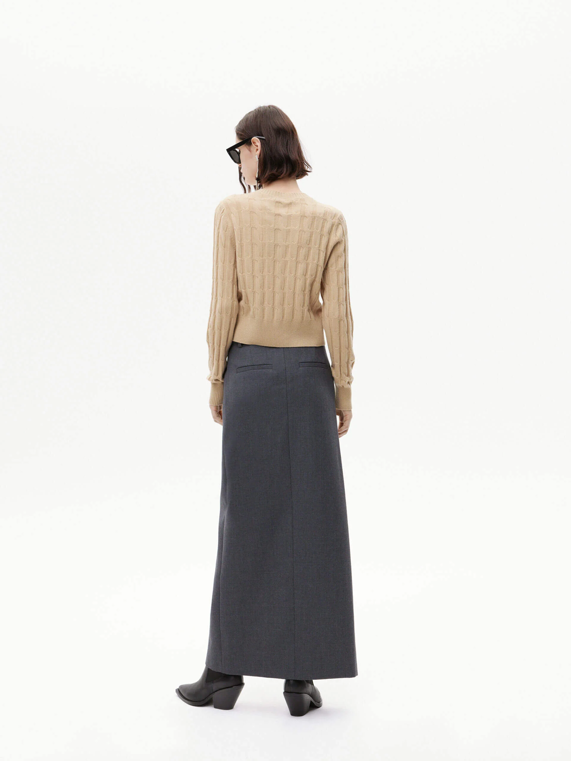 Fitted Crew Neck Cardigan - Image 13