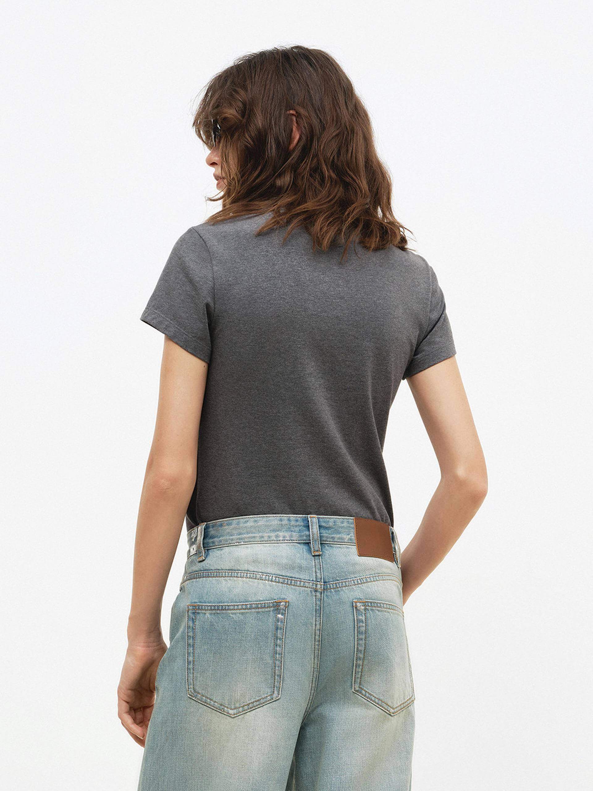 Front Letter Cotton T-shirt - Image 3