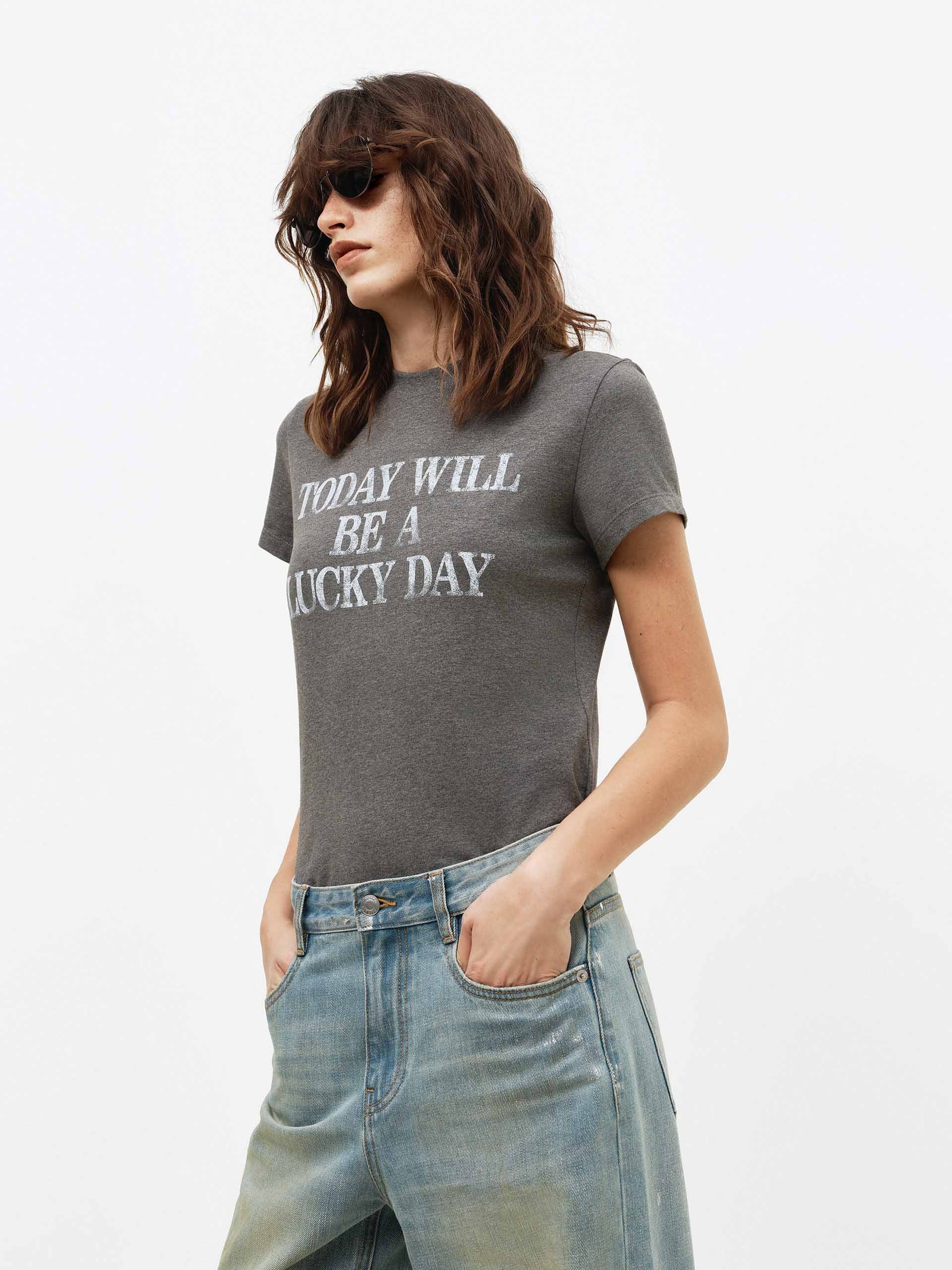 Front Letter Cotton T-shirt - Image 6