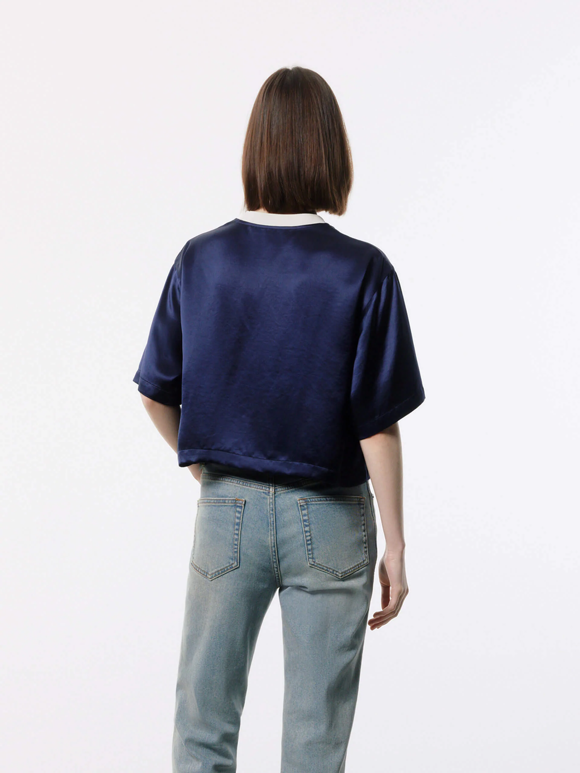 Front Letter Loose T-shirt - Image 8