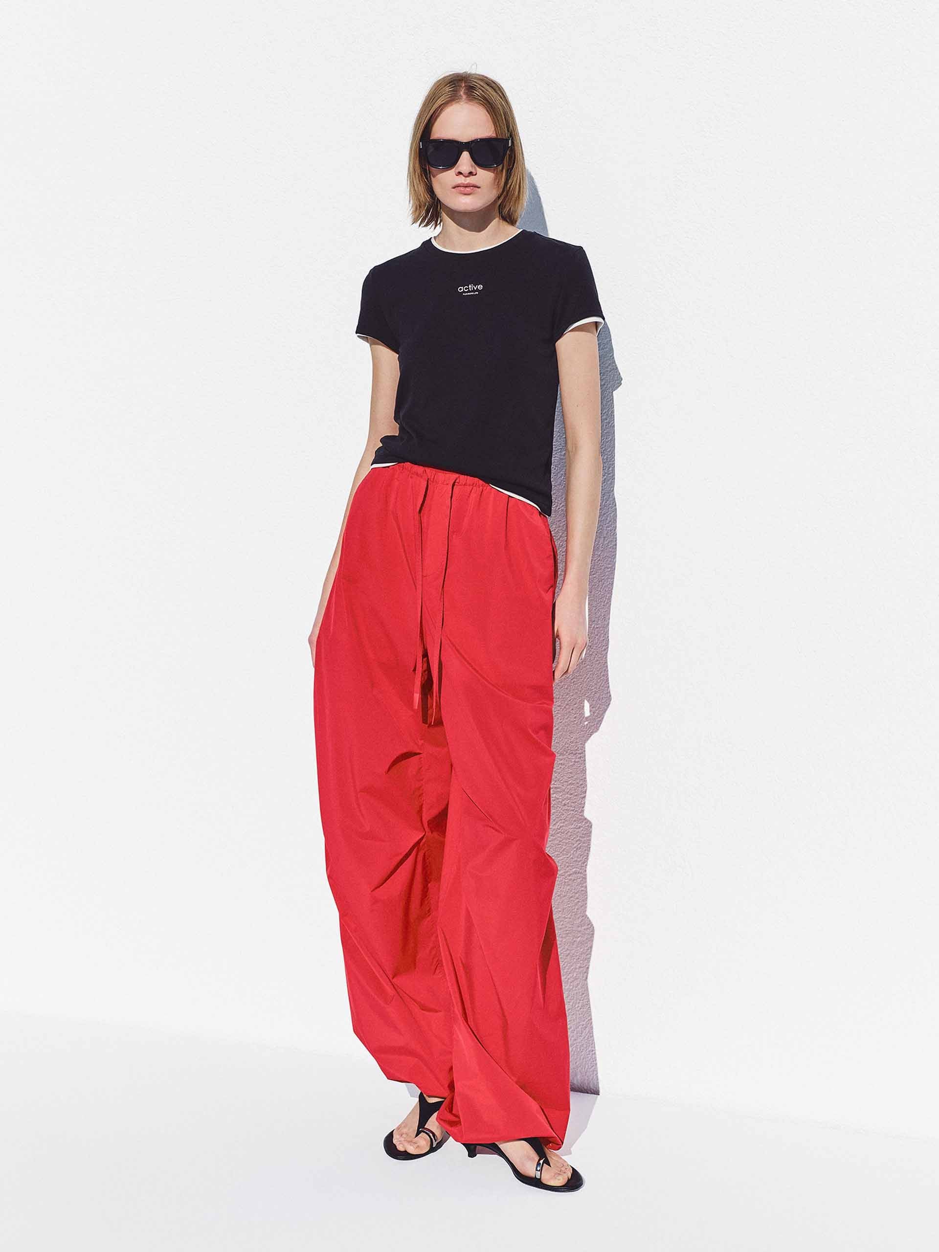 Front Logo Cropped T-shirt - Image 10