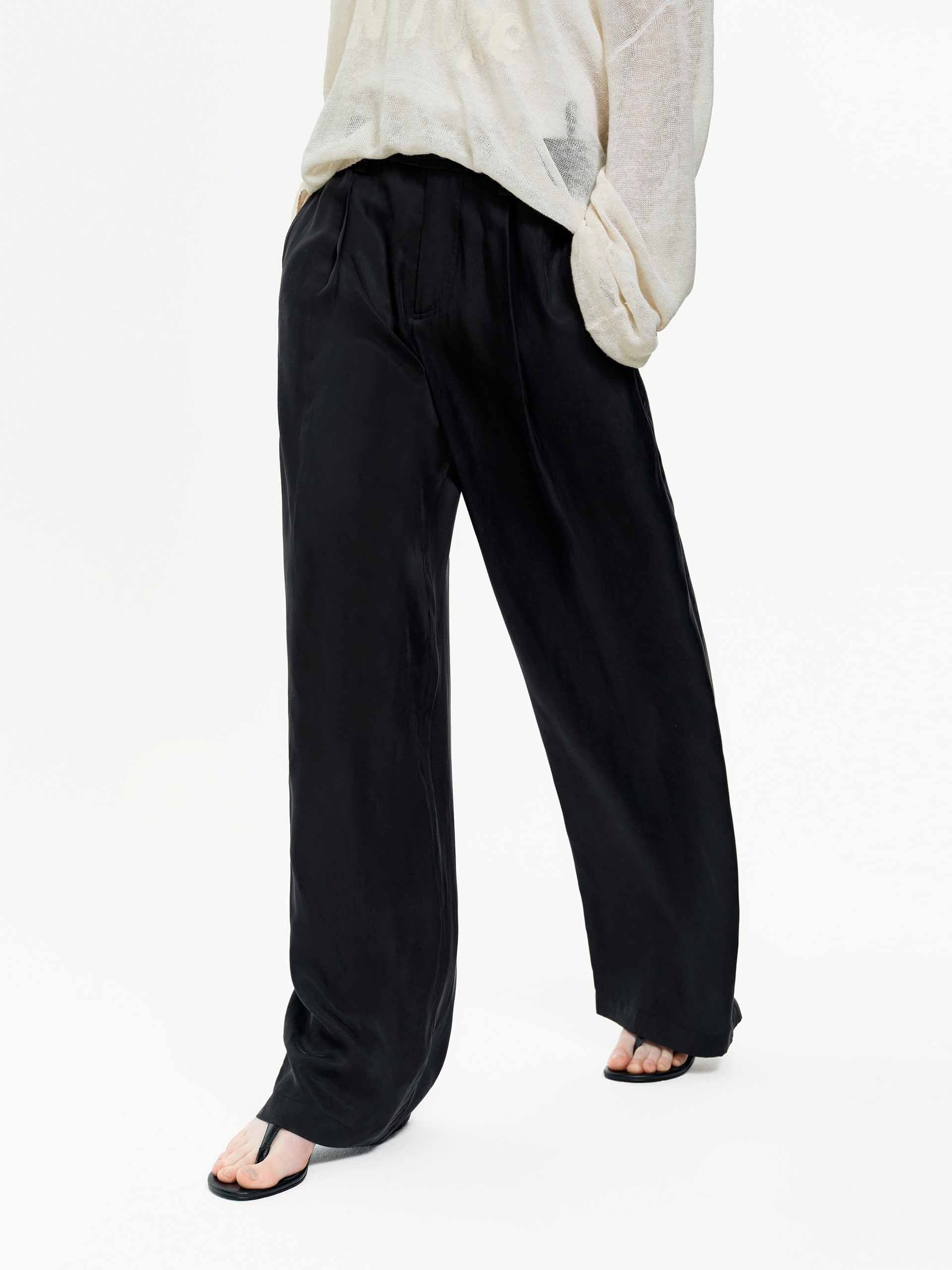 Front Pleated Straight Pants - Image 6