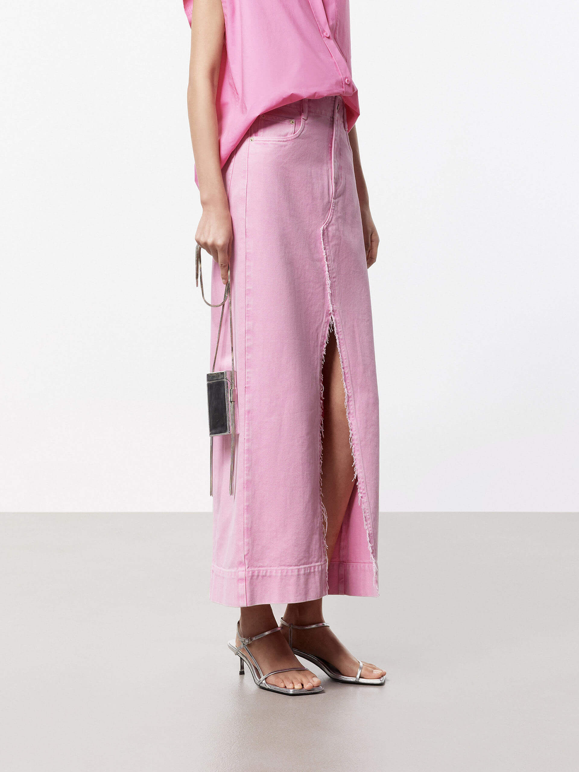 Front Slit Pink Skirt - Image 7