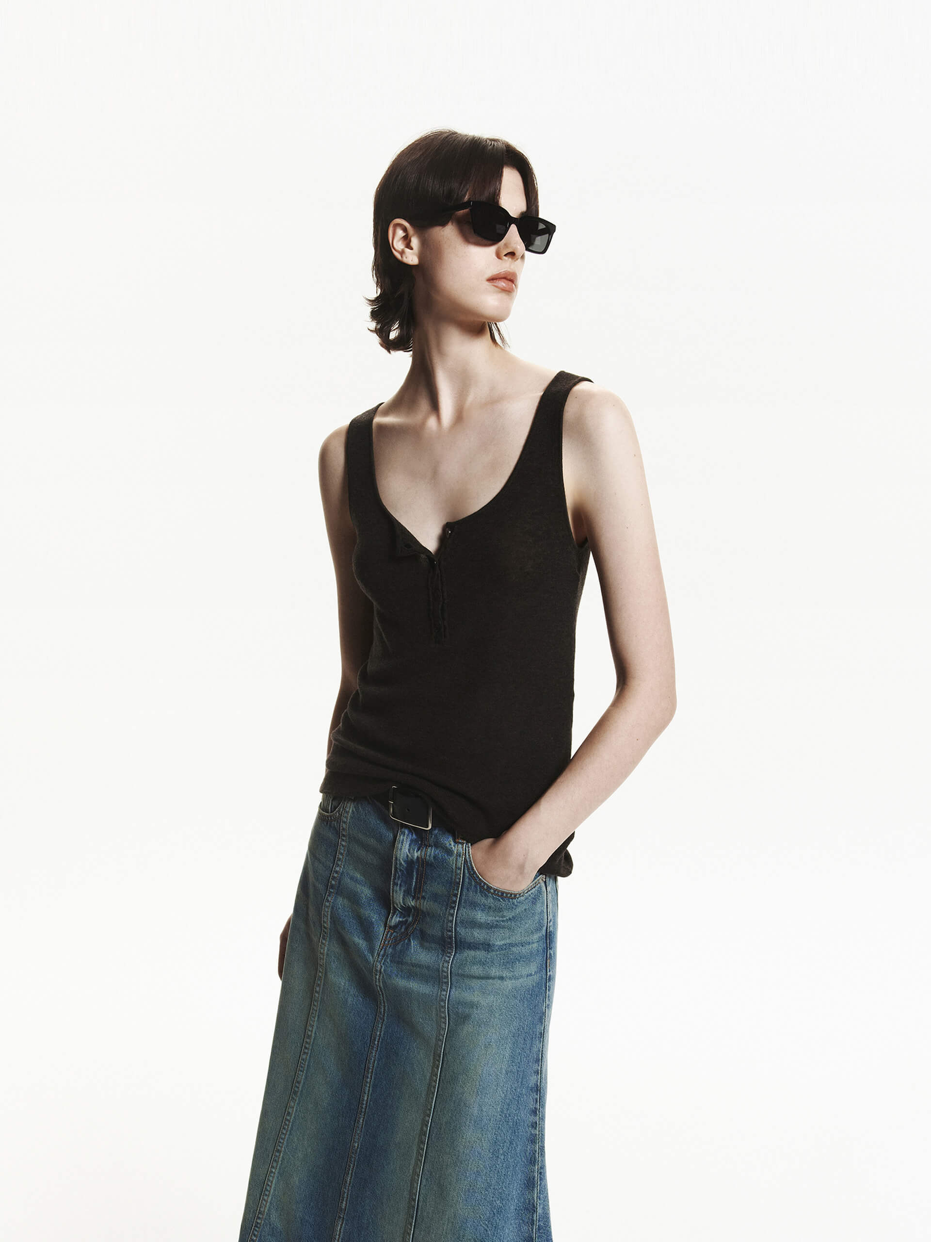 Half Button Wool Tank - Image 8